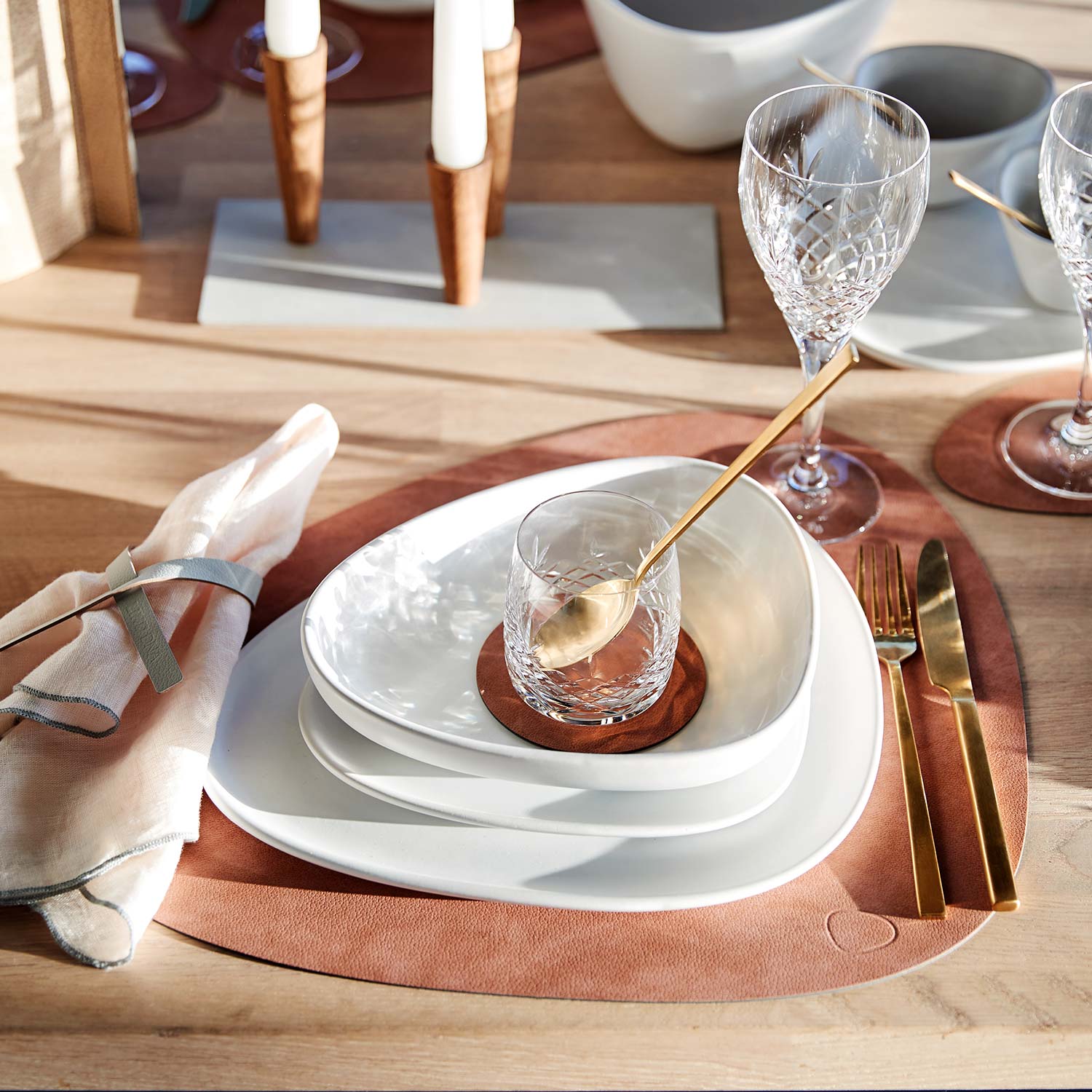 LIND DNA - TABLE MAT Nupo Curve Tischset LIND DNA - TABLE MAT Nupo Curve Tischset