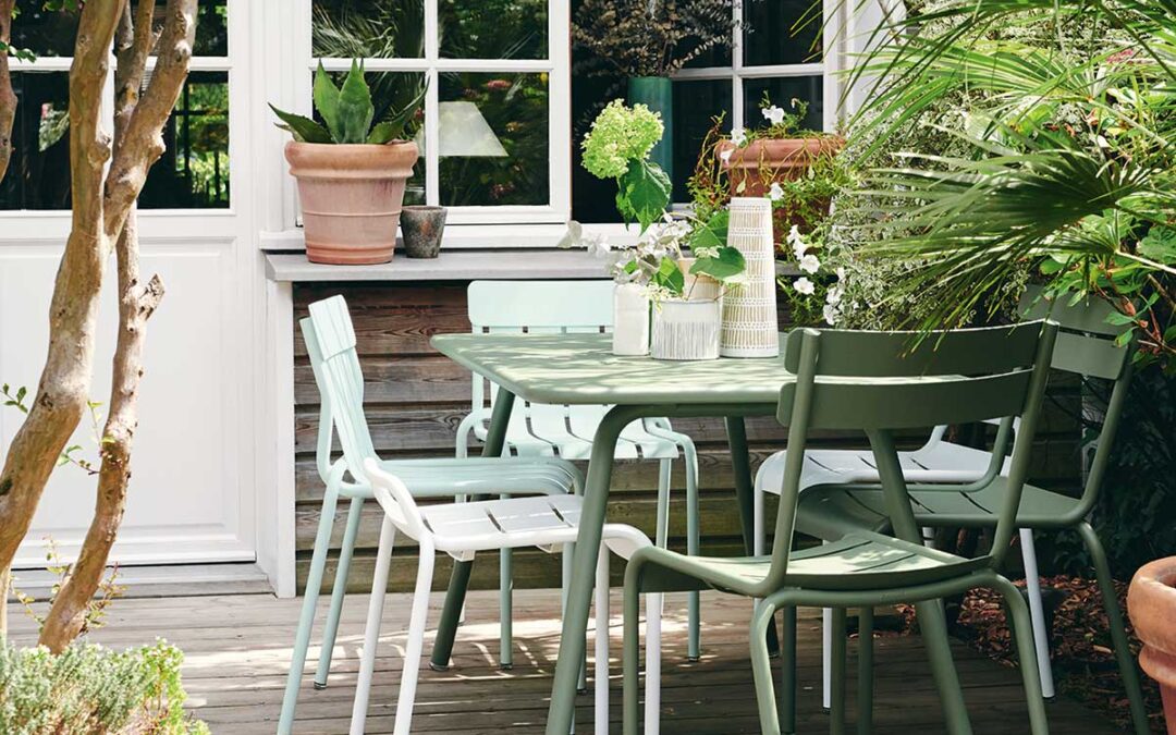 Balkon gestalten: 7 clevere Ideen für lange Sommerabende