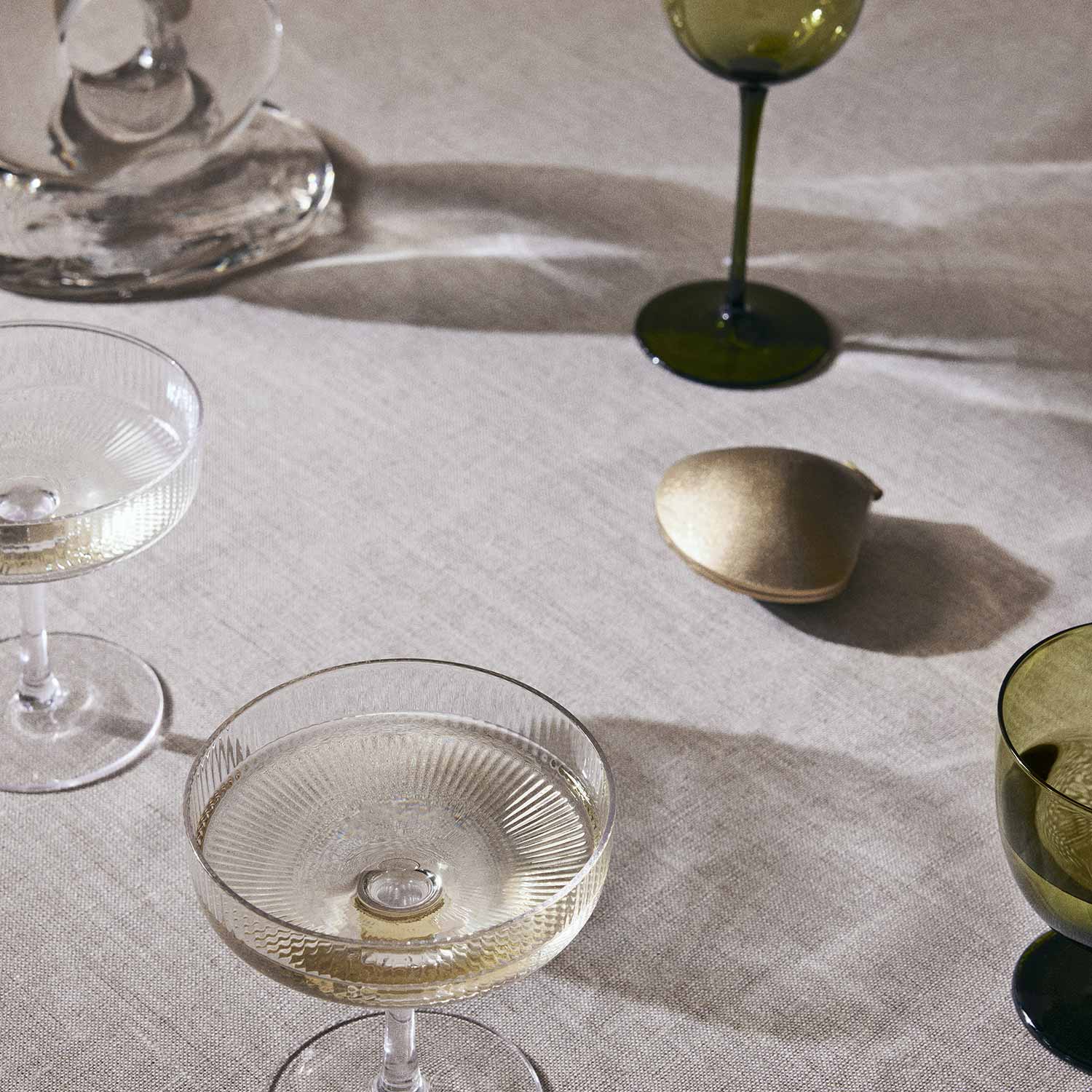 ferm living clam teelichthalter esstisch 96174