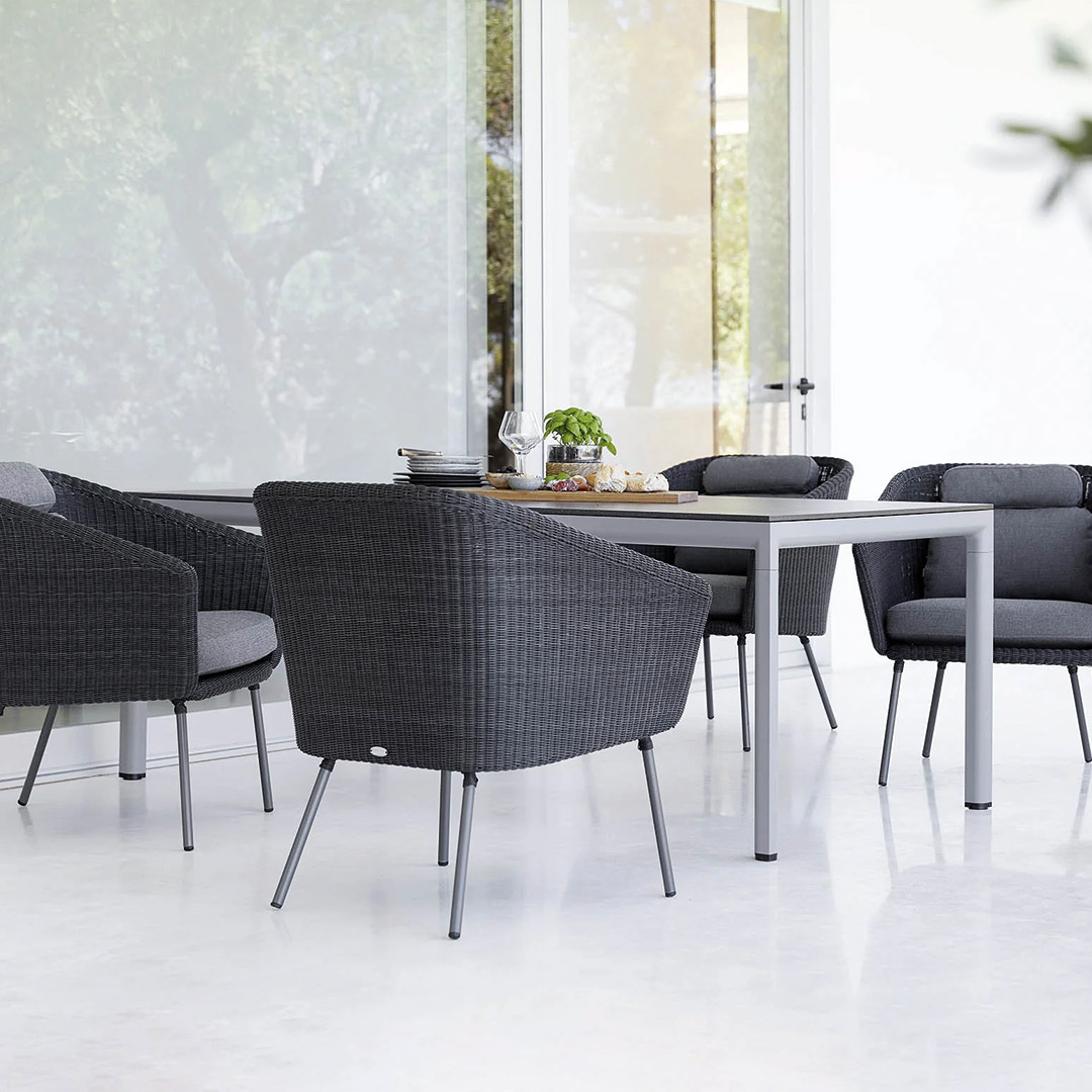 cane line mega dining sessel sitzgruppe terrasse ambiente 89253