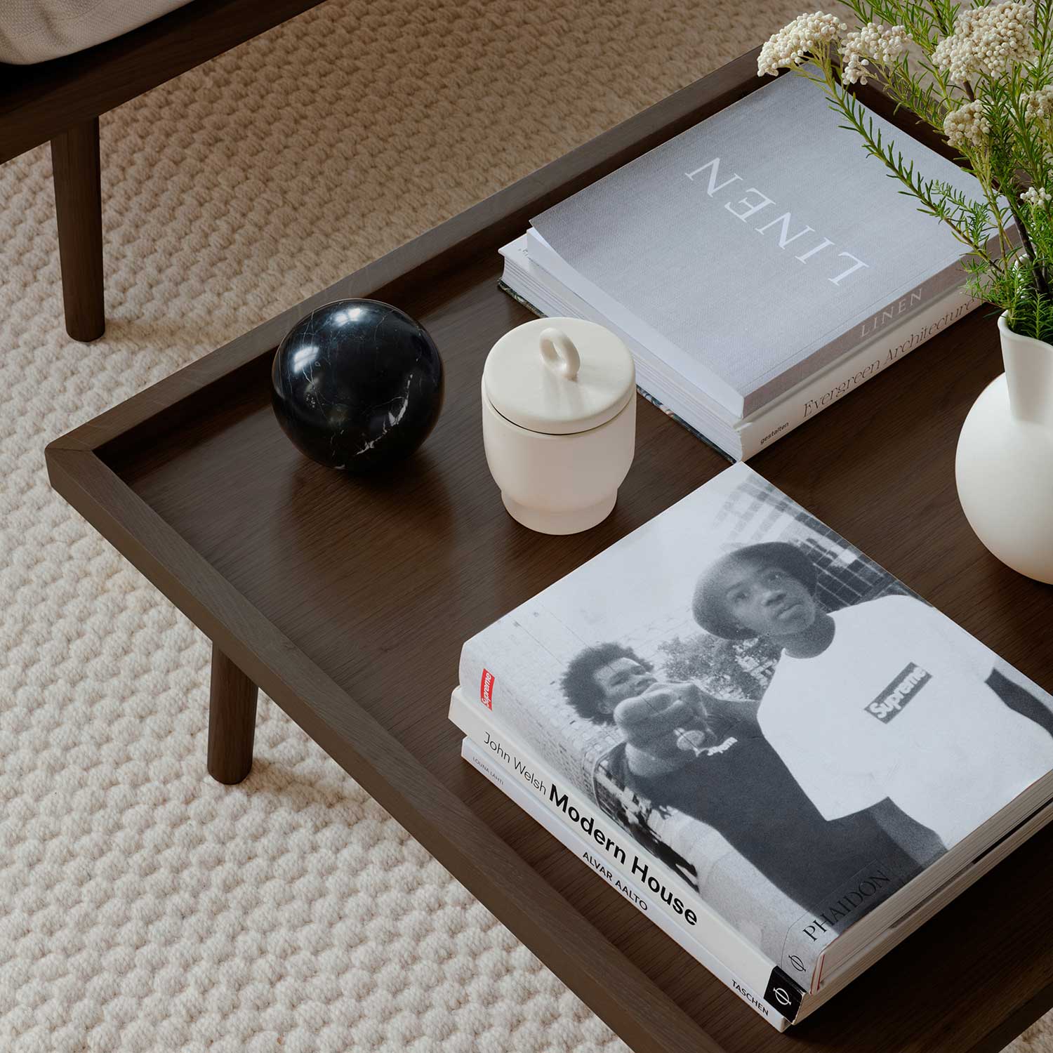 UMAGE - Lounge Around Shuffle Pouf shadow