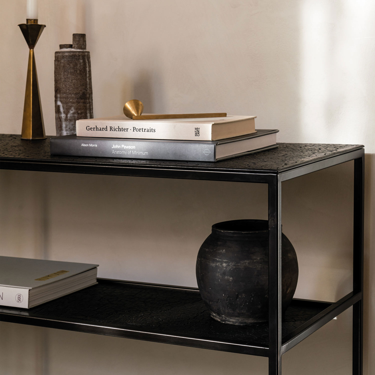 ethnicraft pentagon konsole flur close up ambiente 88107