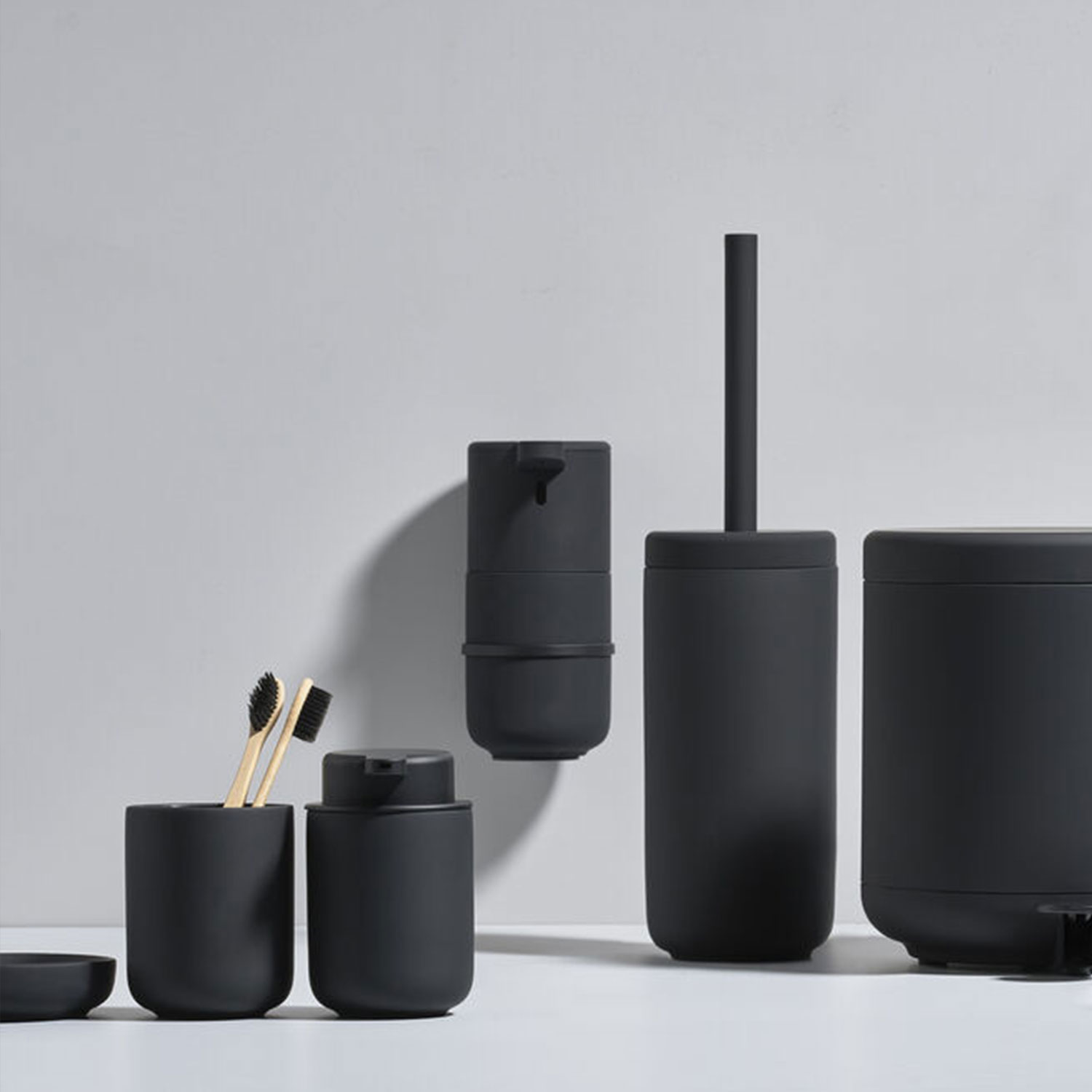 Zone Denmark - Ume Zahnbürstenbecher schwarz