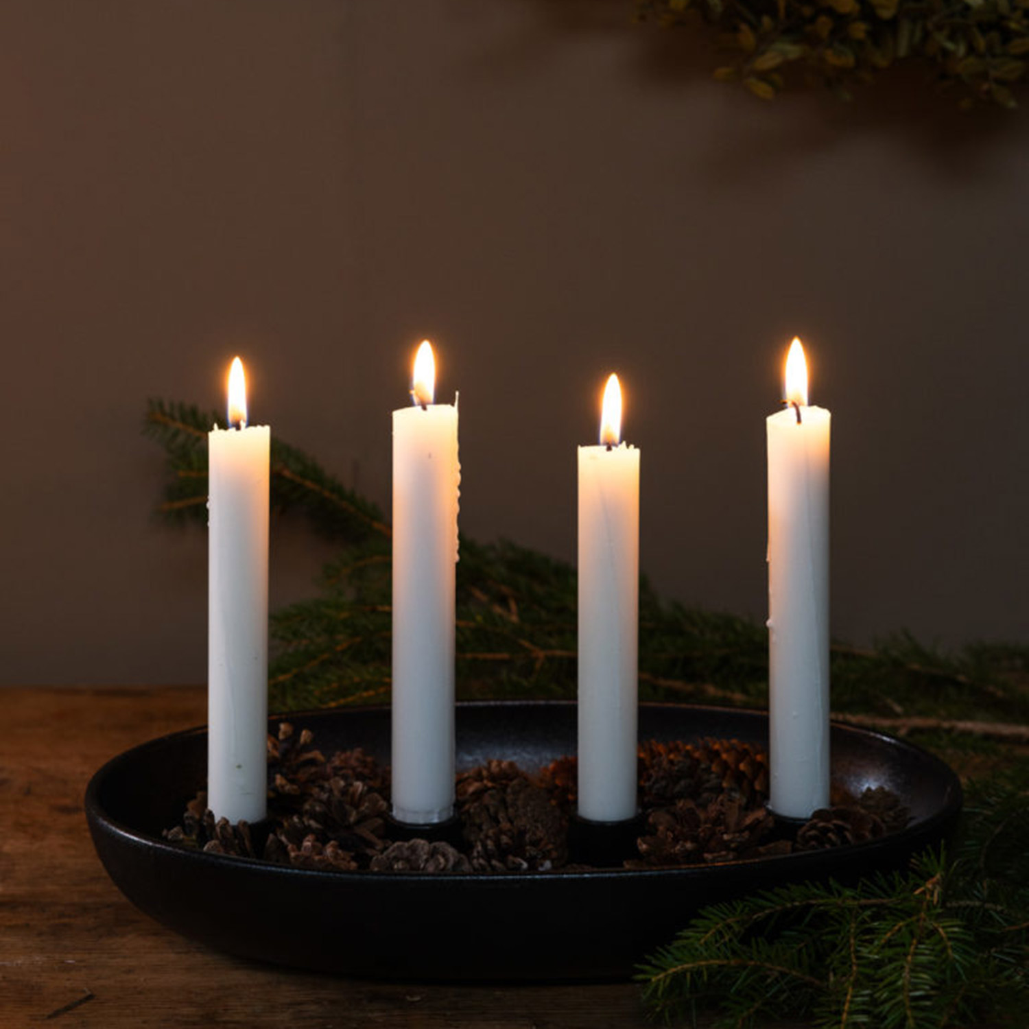 storefactory groendal kerzenhalter glaenzend schwarz frontal 98228