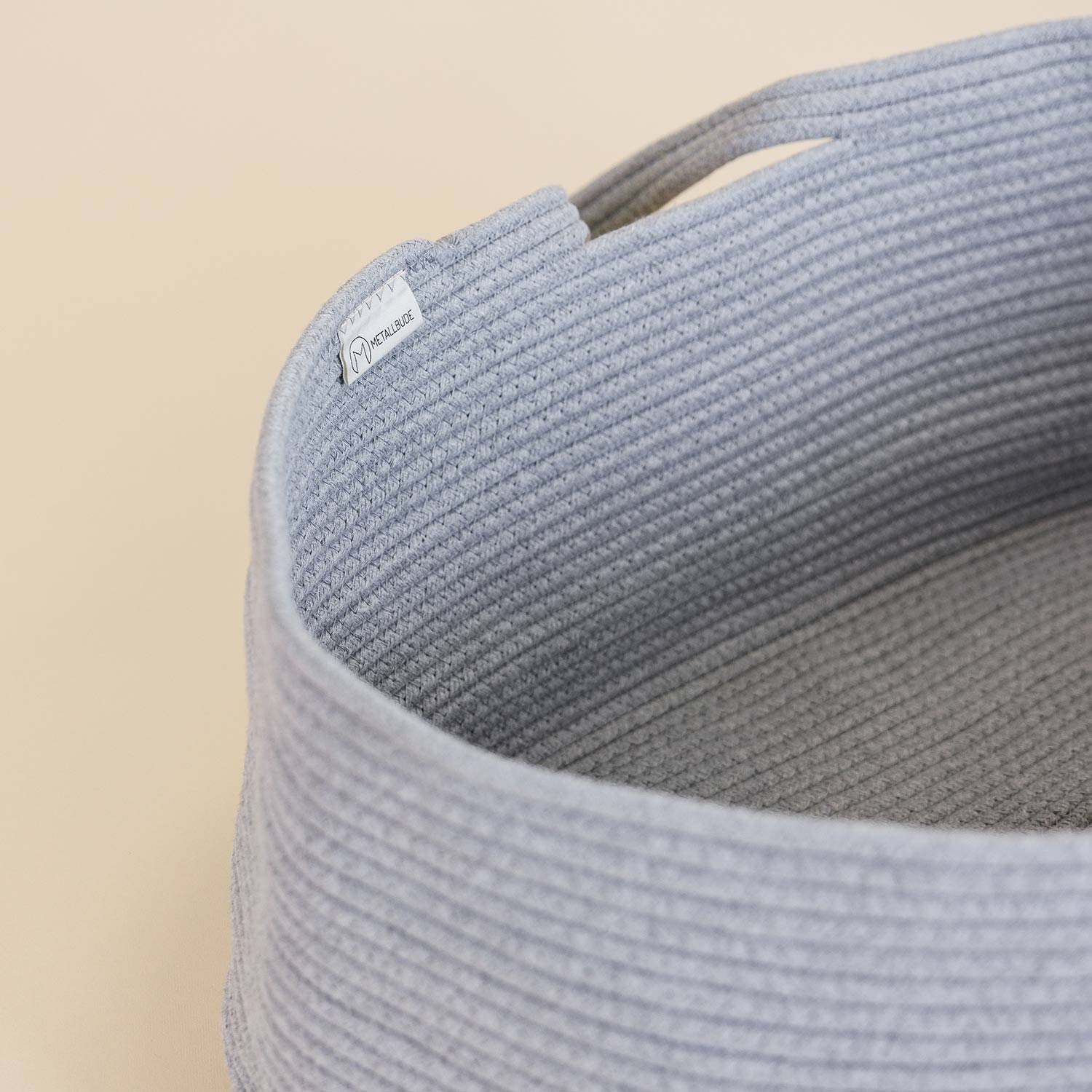 metallbude robe moseskorb dove grey close up innen 96800