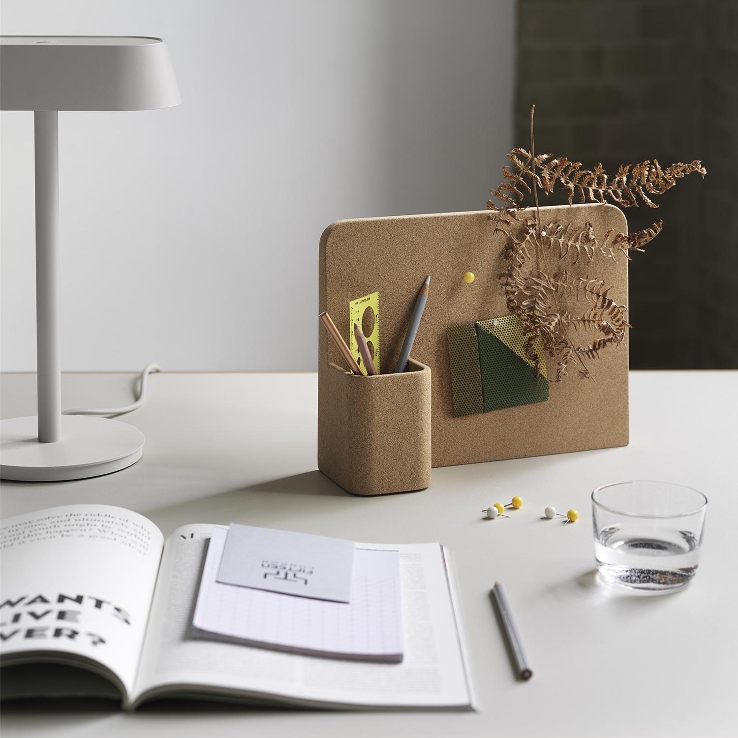 muuto story pinboard cork 65285