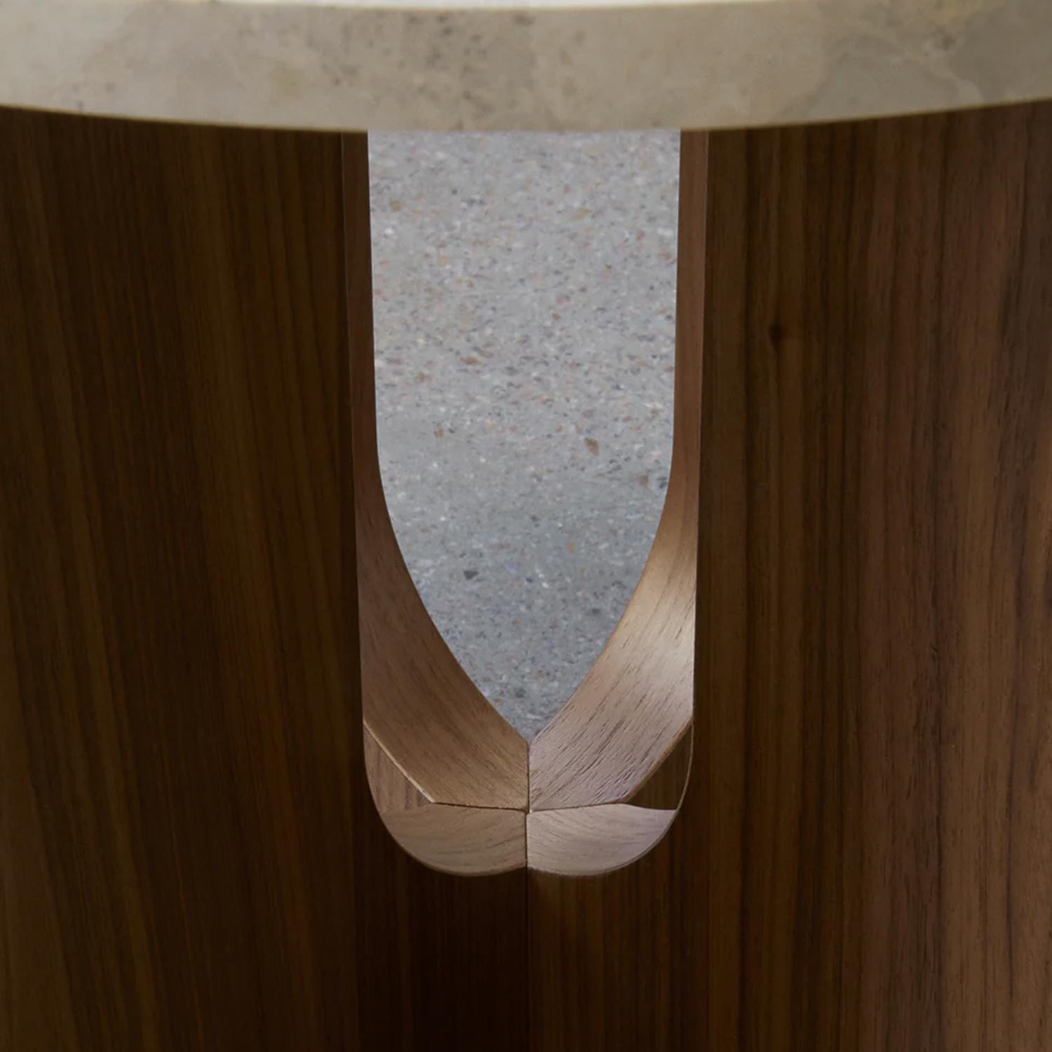 Audo - Androgyne Beistelltisch Dark Stained Oak