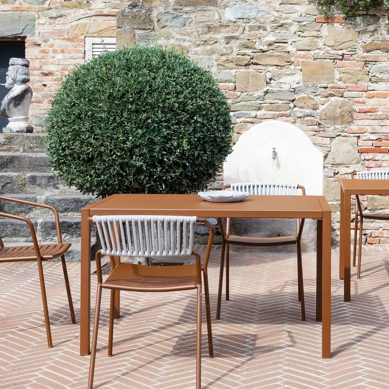 Vermobil - Armlehnstuhl Slot schlamm/schlamm