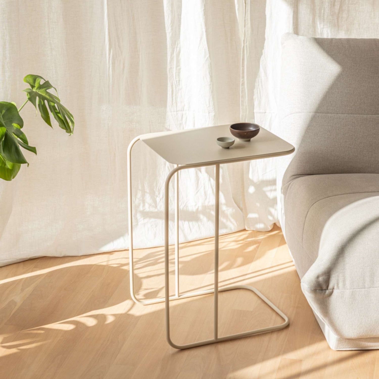 Metallbude - Denya Beistelltisch cashew