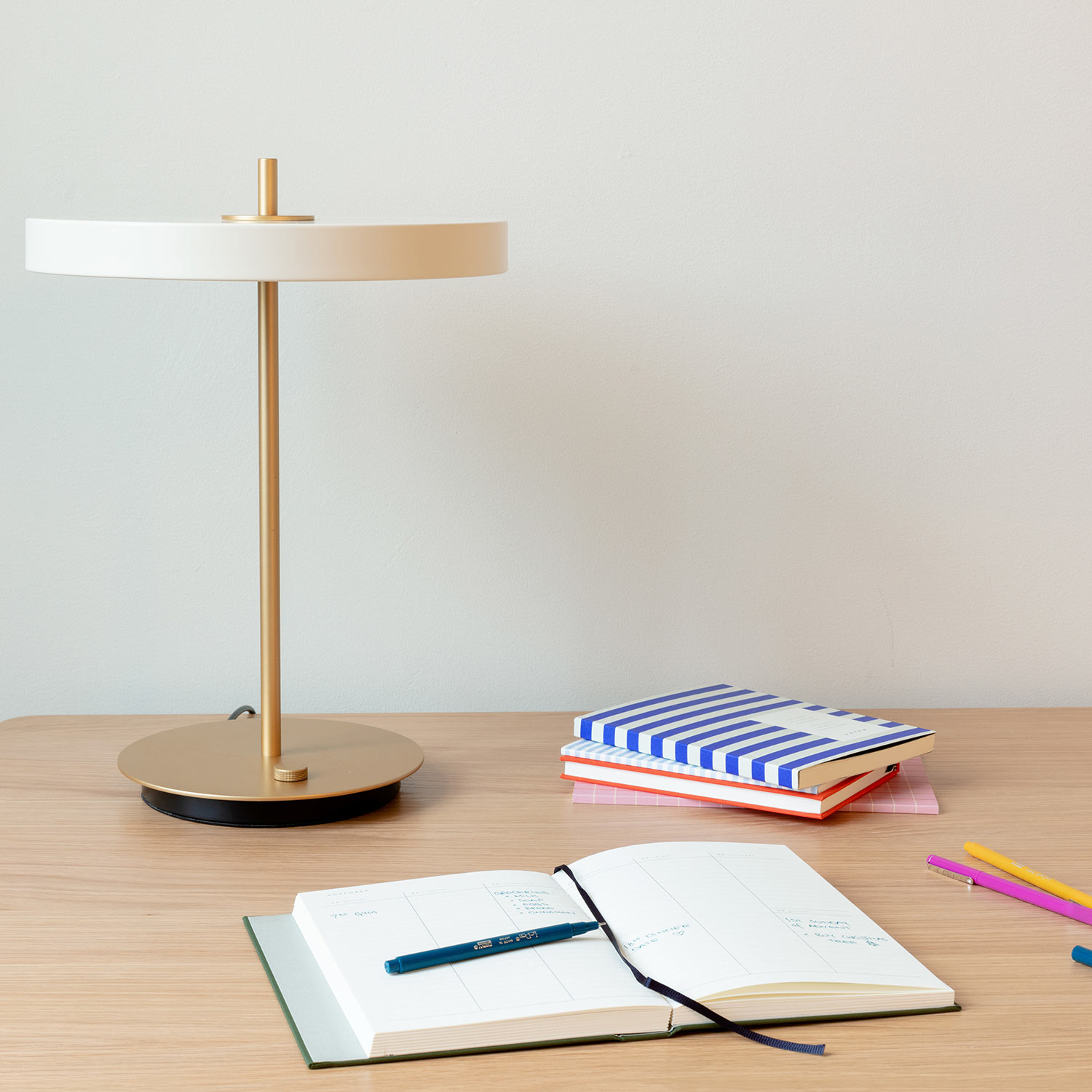 umage asteria table pearl white schreibtisch 92237