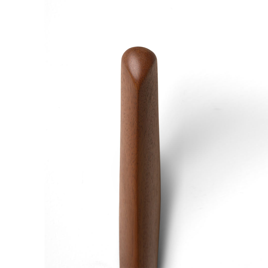 ethnicraft wandaufhnger pi mahagoni vorne closeup 86299