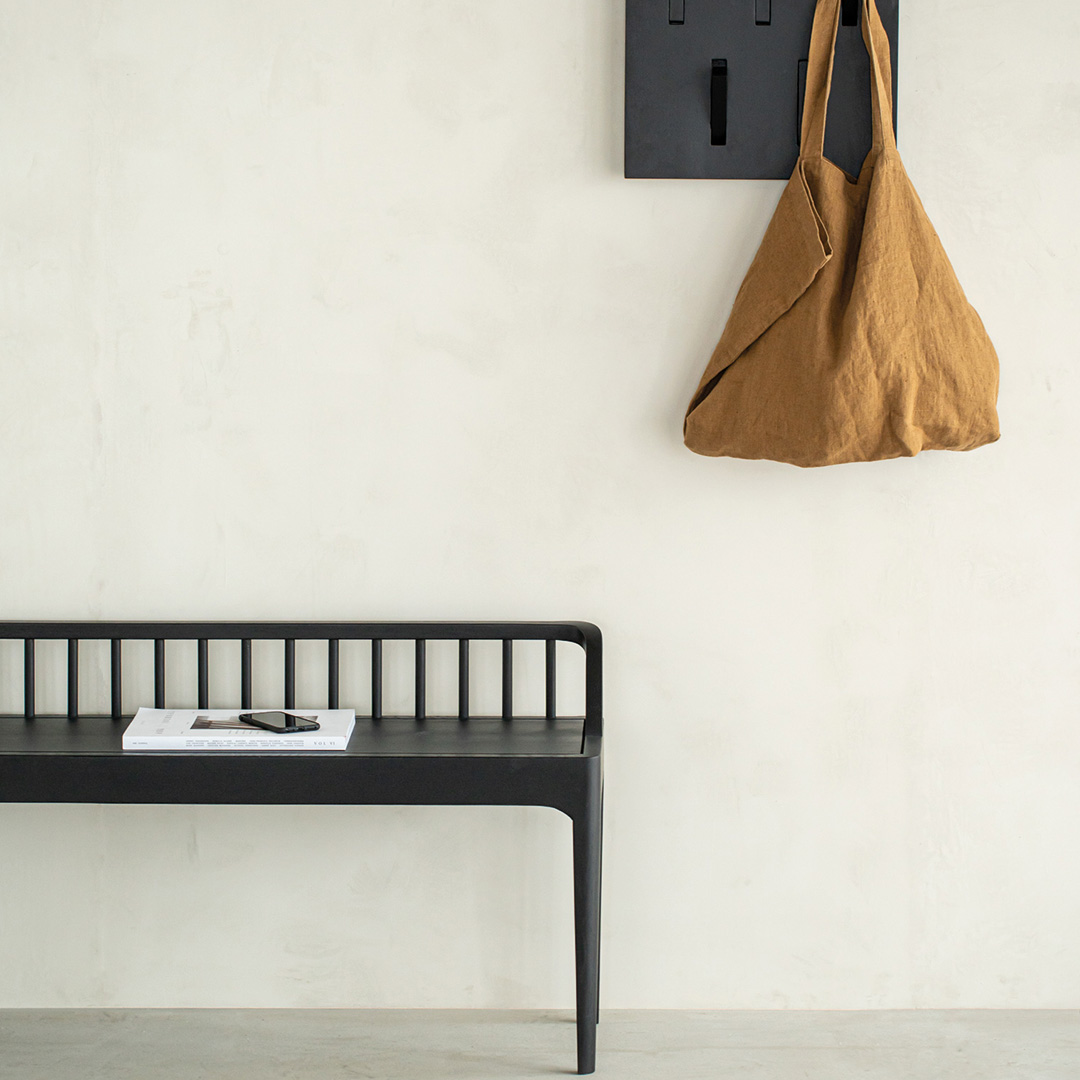 ethnicraft spindle bank ambiente schwarz flur 84165