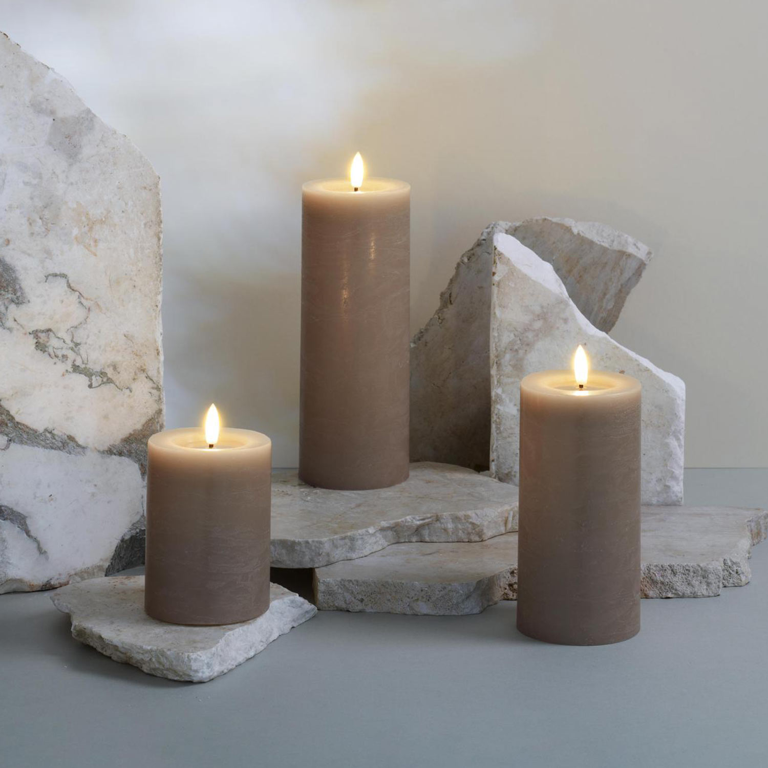 Moods&More - LED-Stumpenkerze Ø74x150mm classic white