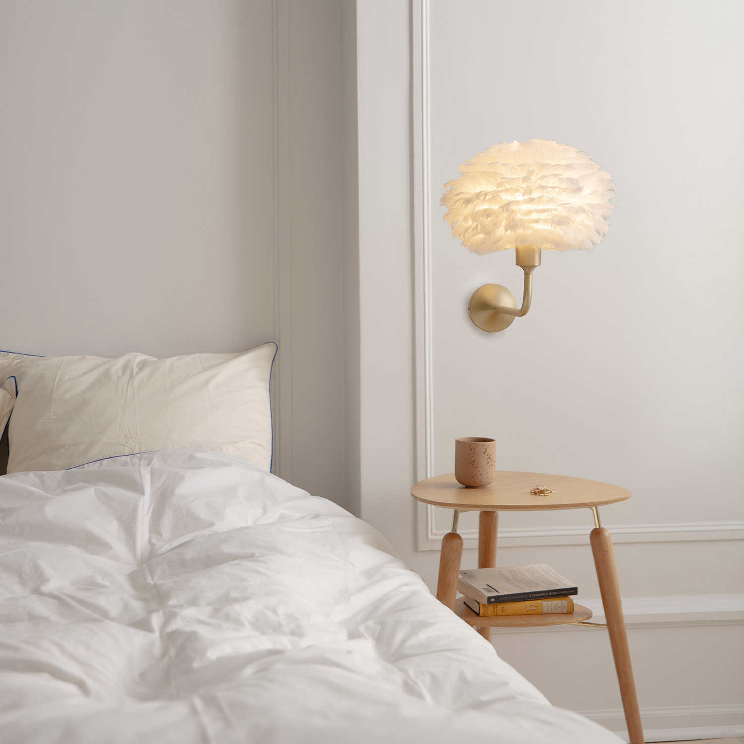 UMAGE sante wall brushed messing mit eos mini 101073