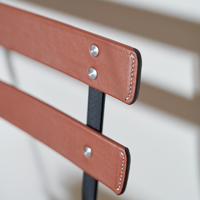 fermob bistro lederstuhl detail 100342