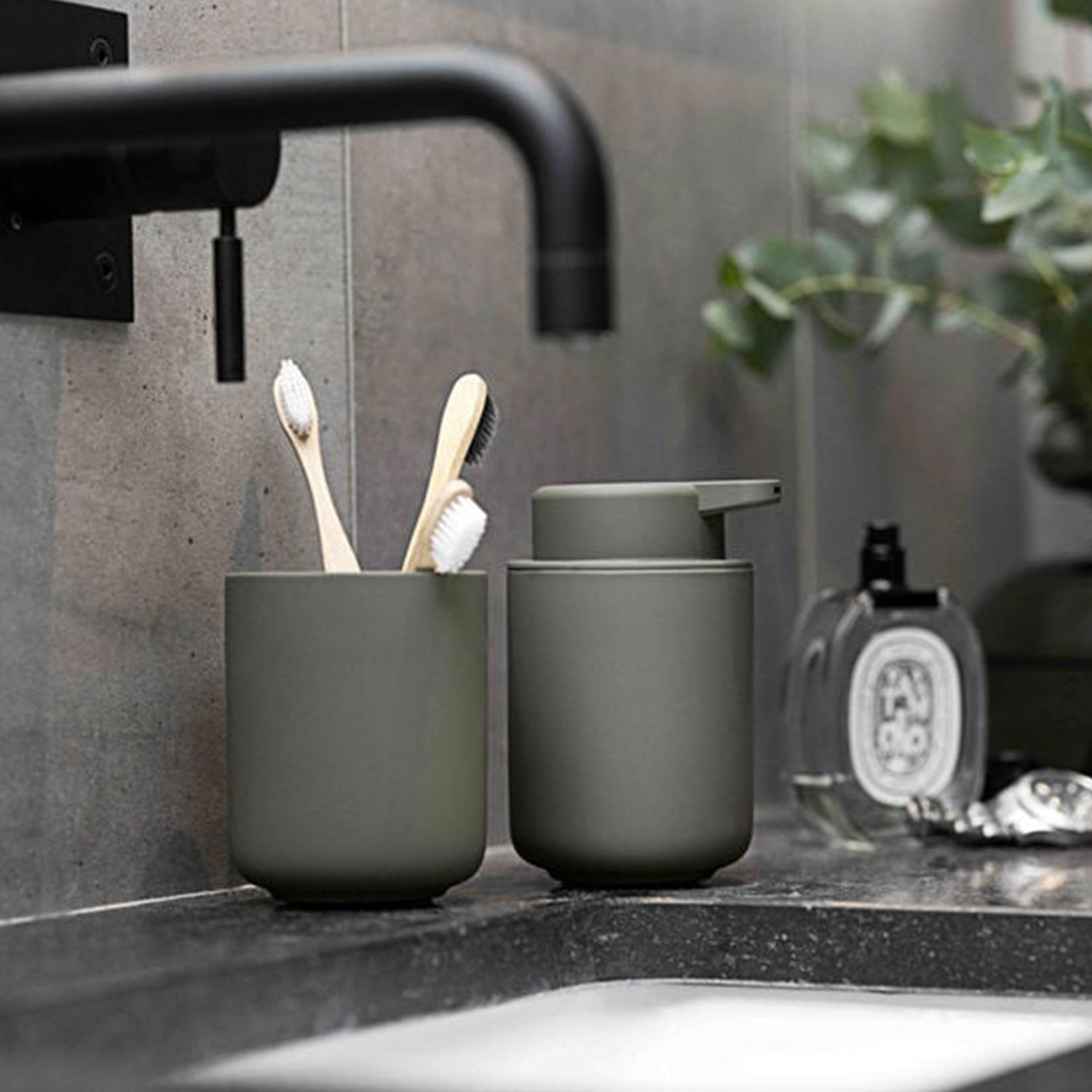 Zone Denmark - Ume Zahnbürstenbecher schwarz