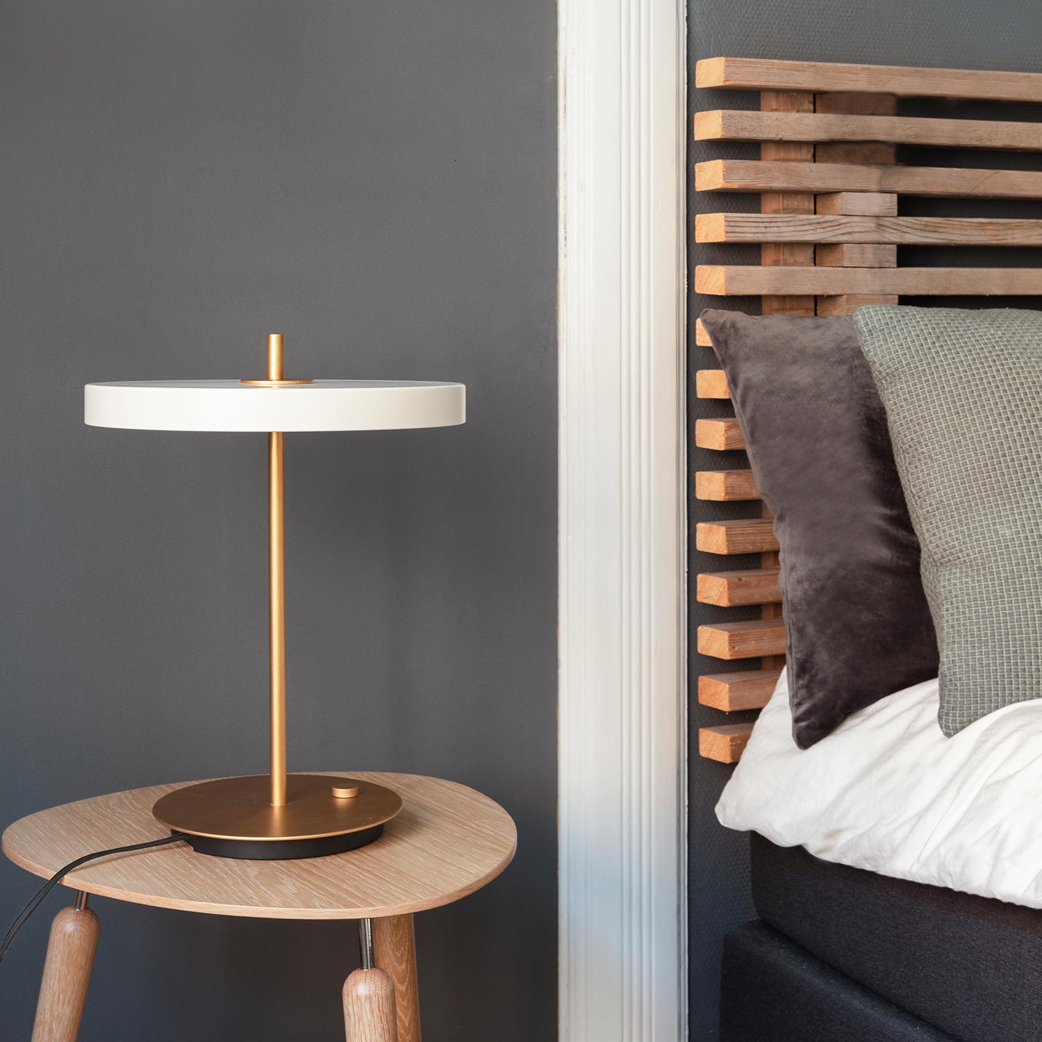 umage asteria table pearl white schlafzimmer