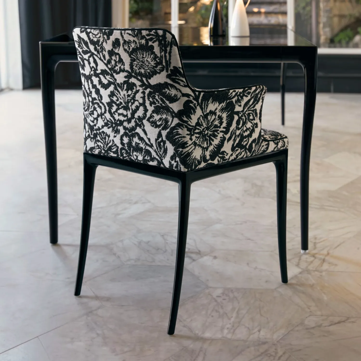 Kartell - Lillybet Kleiner Sessel Flower Key schwarz/schwarz