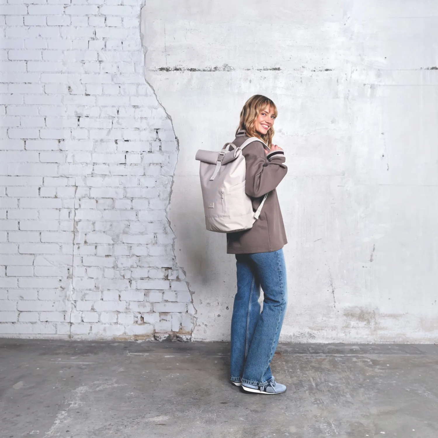 Johnny Urban - Luca Small Rolltop Rucksack sand