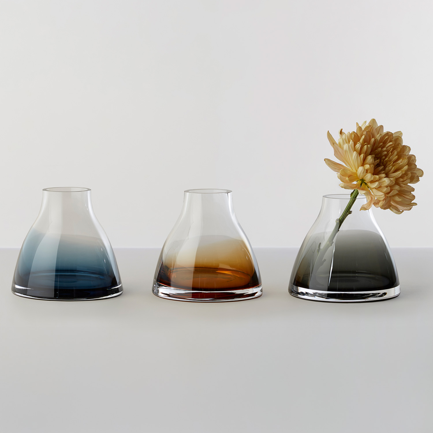 Ro Collection - Flower No. 1 Vase indigo blue