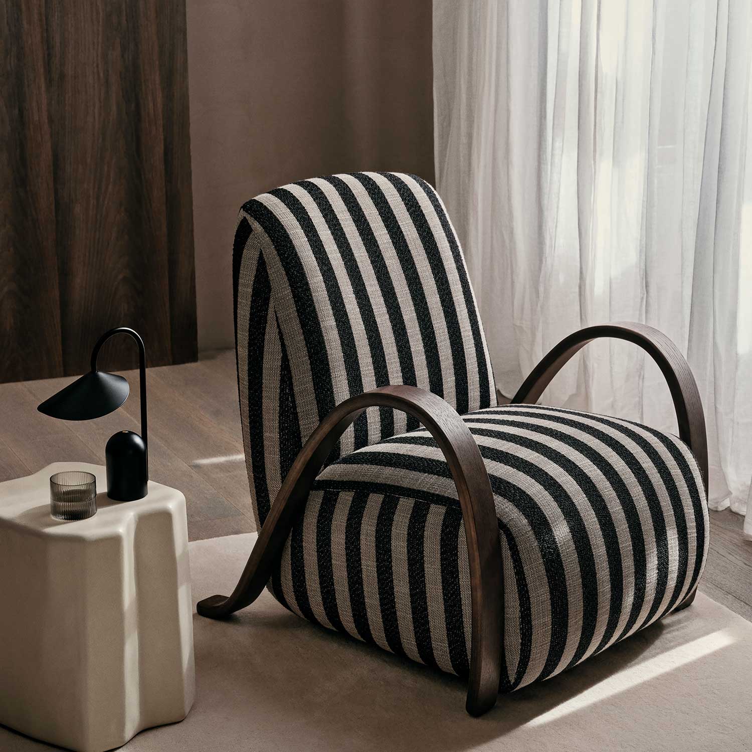 Arum Tischleuchte fermLIVING 100996