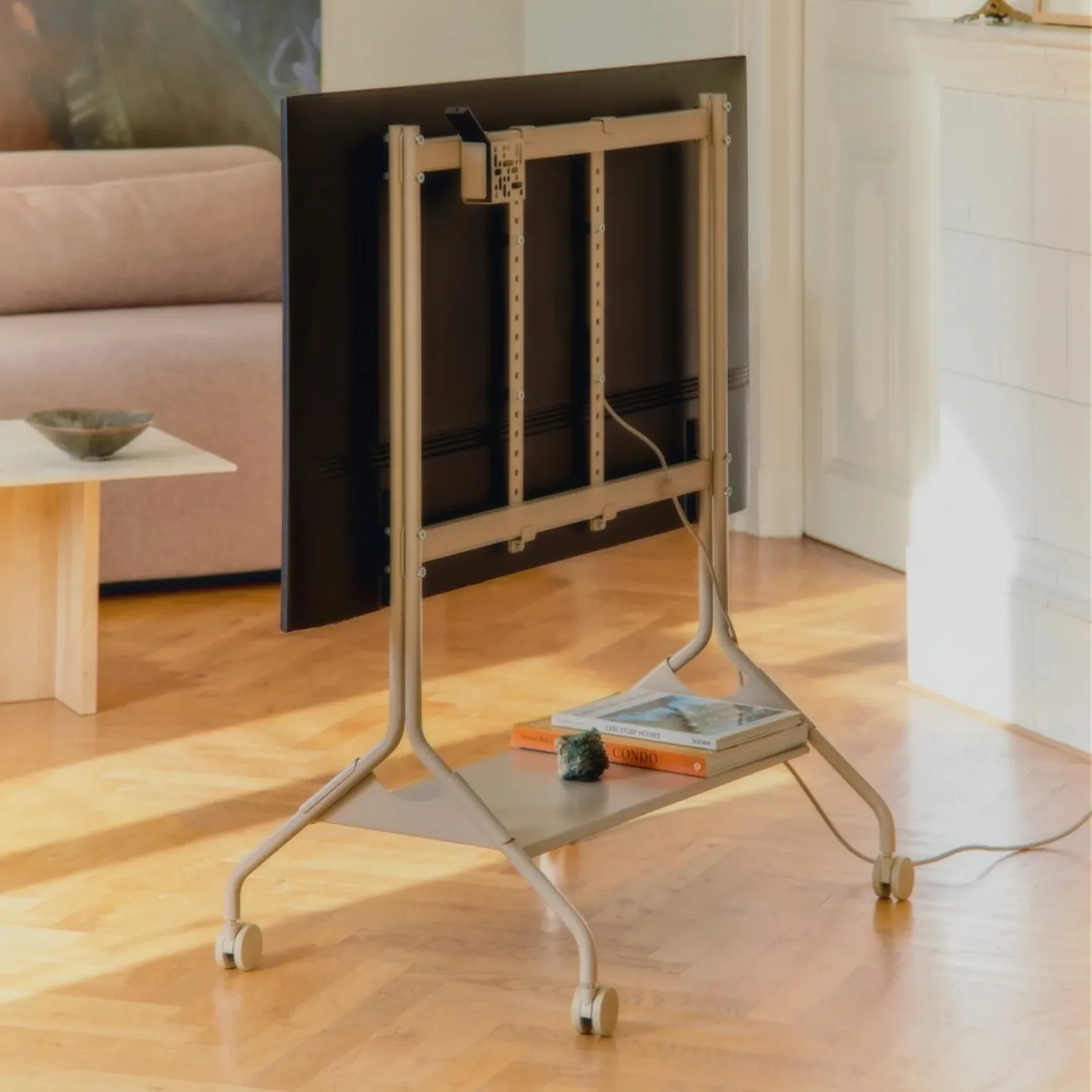 Pedestal - Moon Tray Shelf chrome