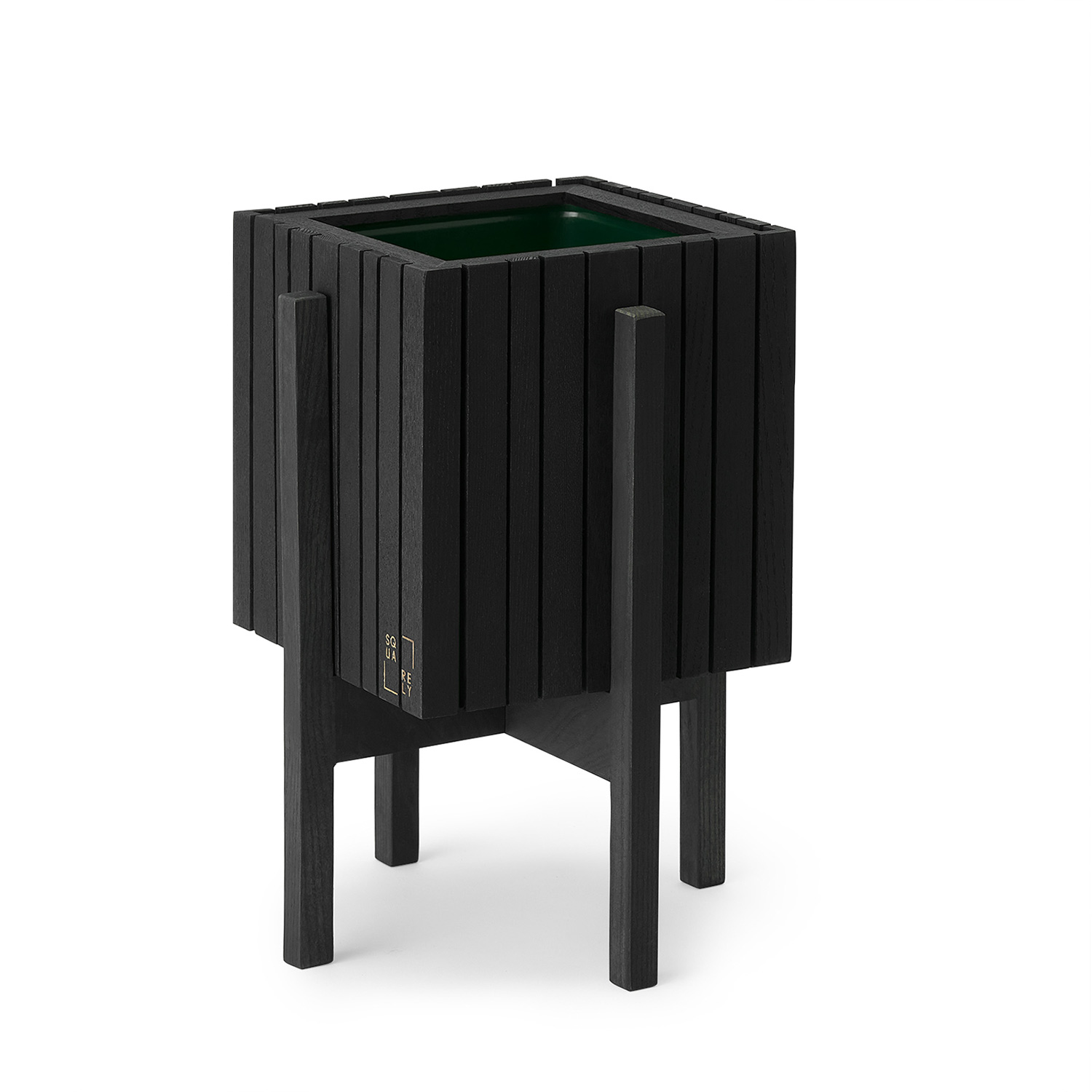 squarely grow on stand on black 77267