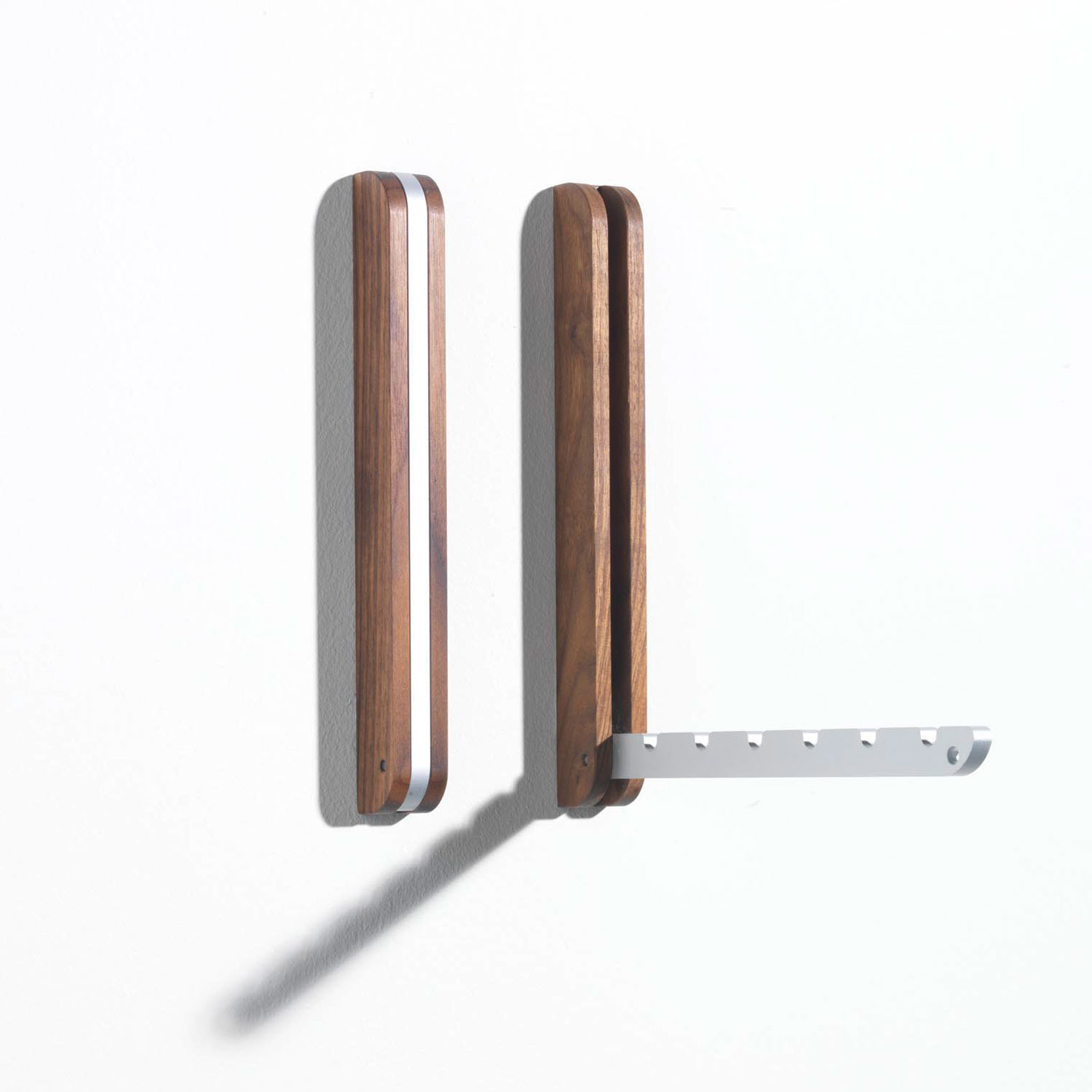 side by side Wandhaken nuss 18040