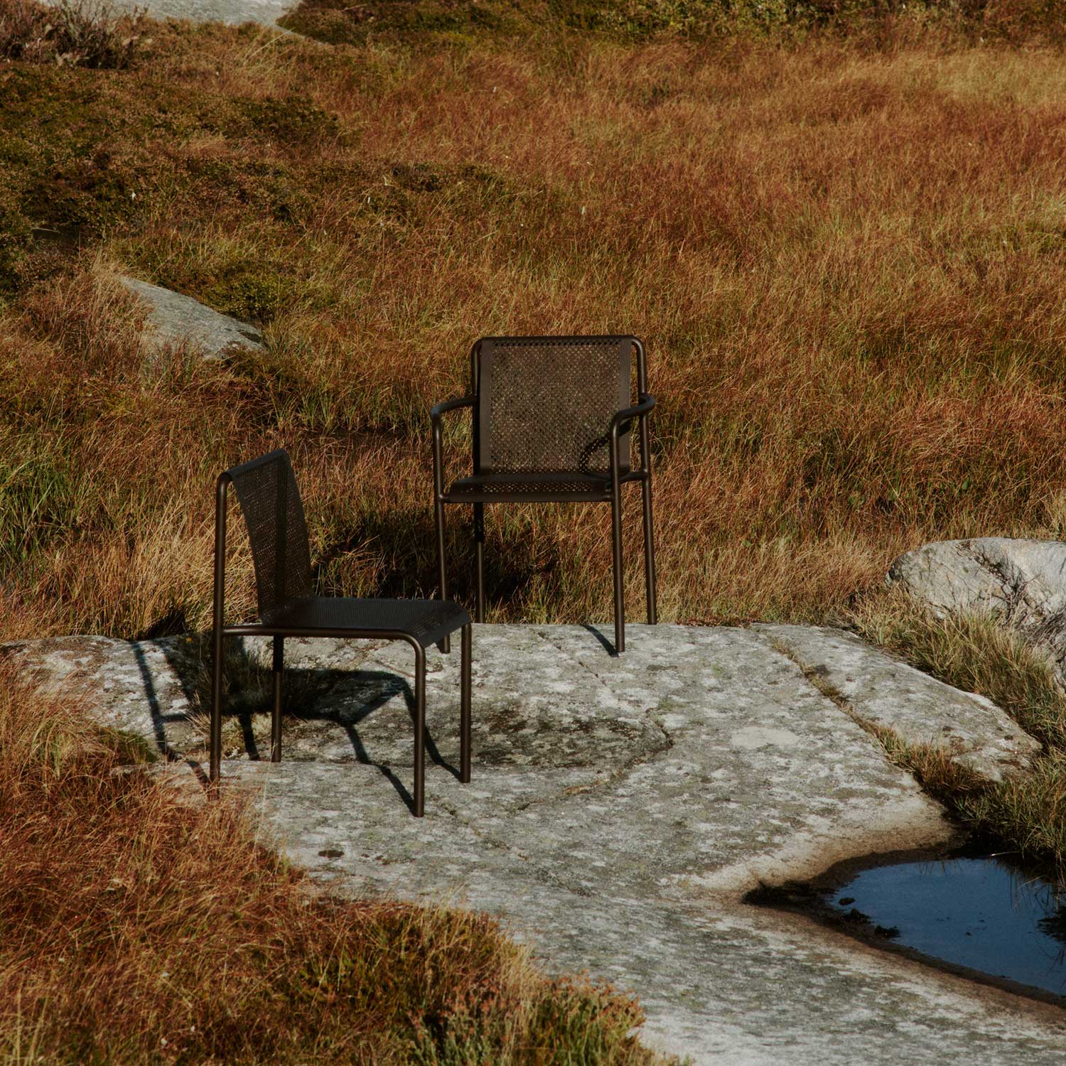 Ferm Living - Dapple Outdoor Stuhl tea green