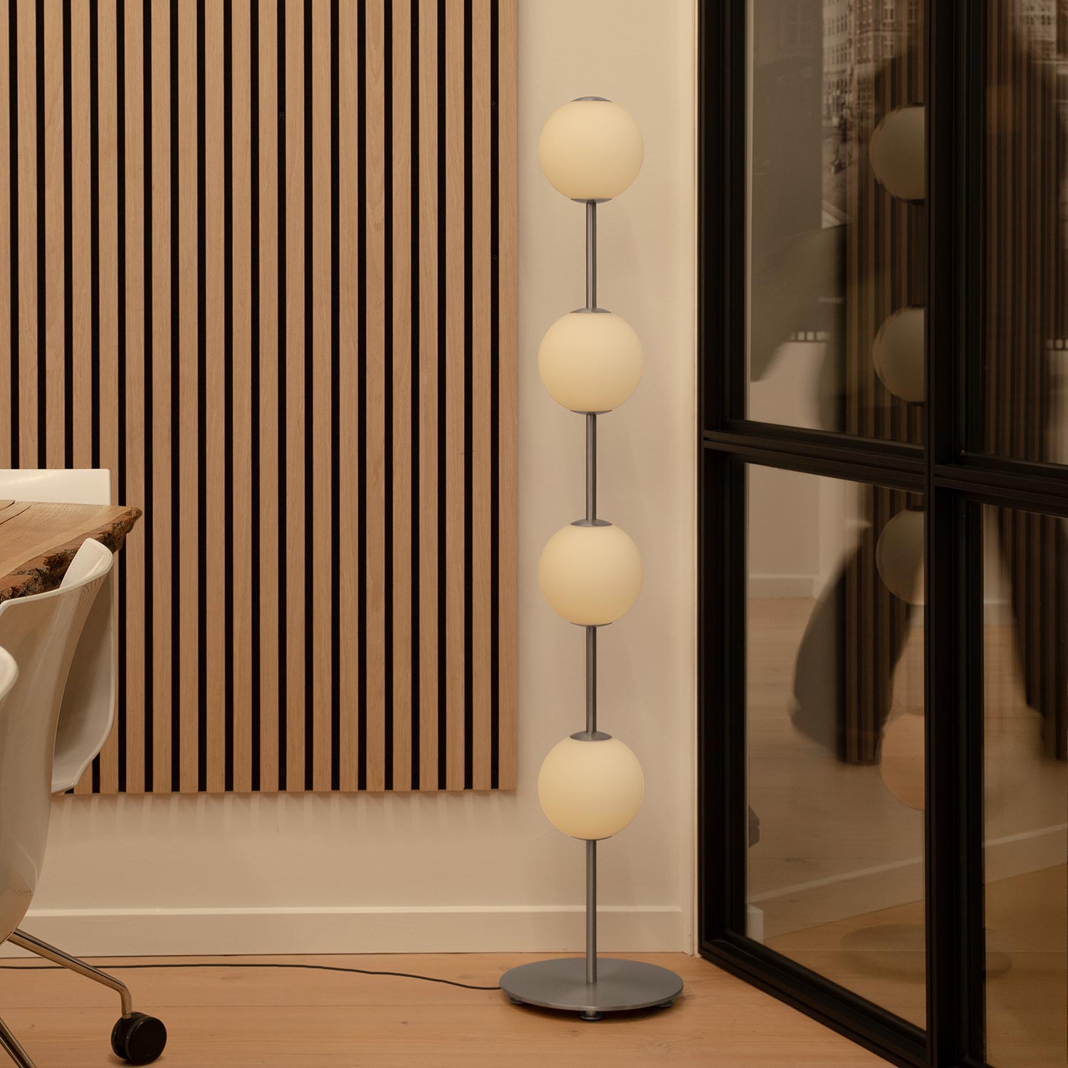 UMAGE - Audrey Stehleuchte stahl