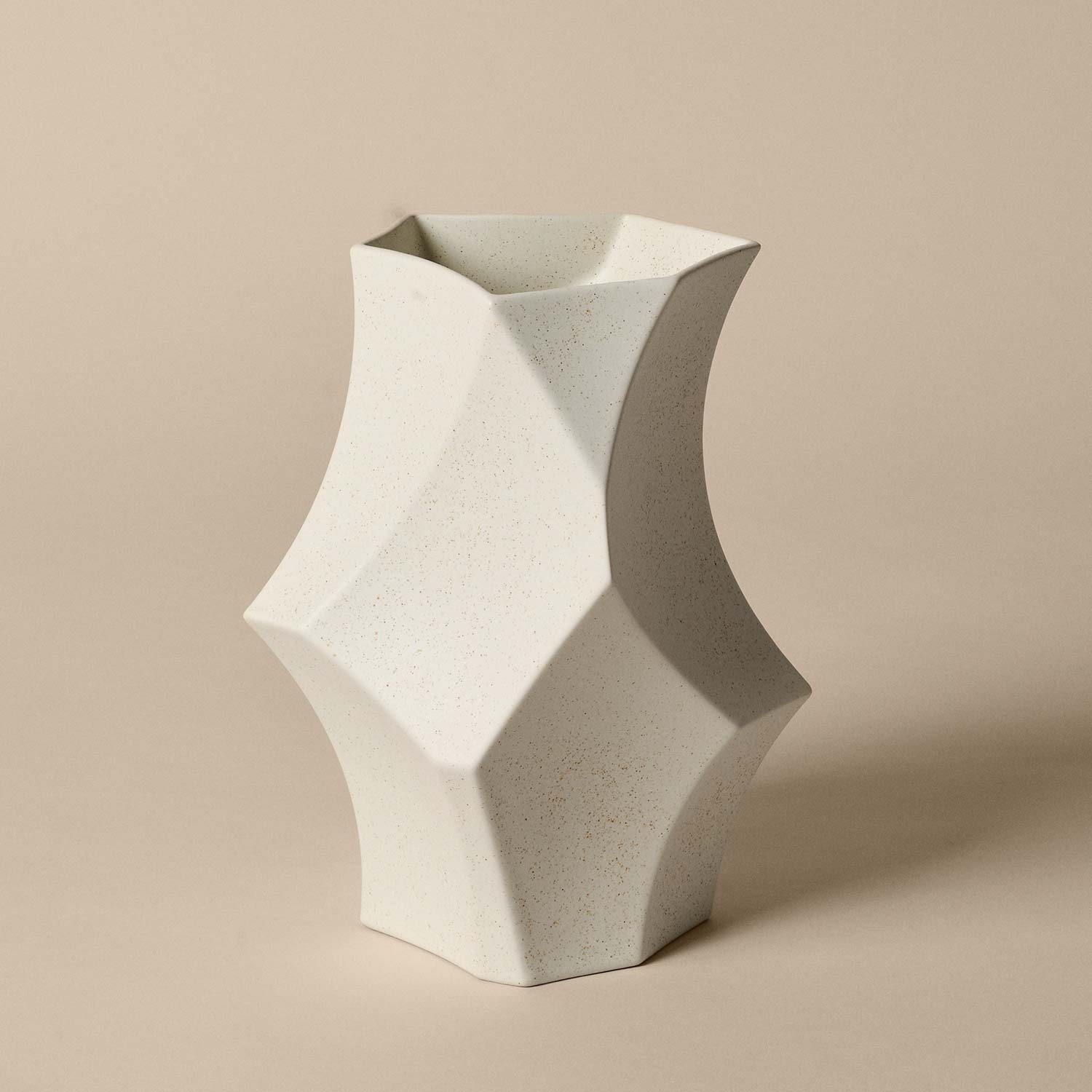 Ferm Living - Cueva Vase large dark sage