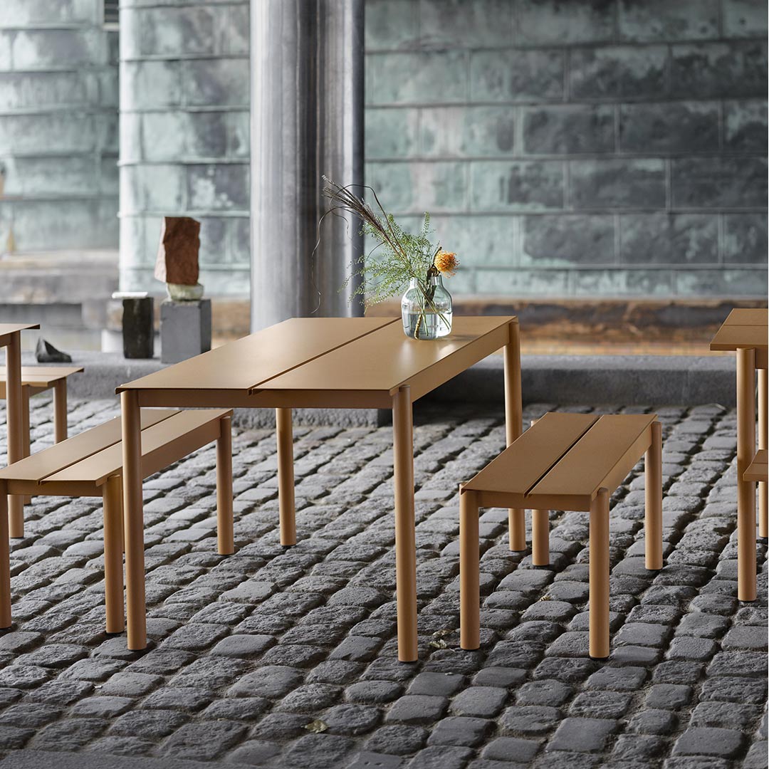 muuto linear steel gartentisch 65433