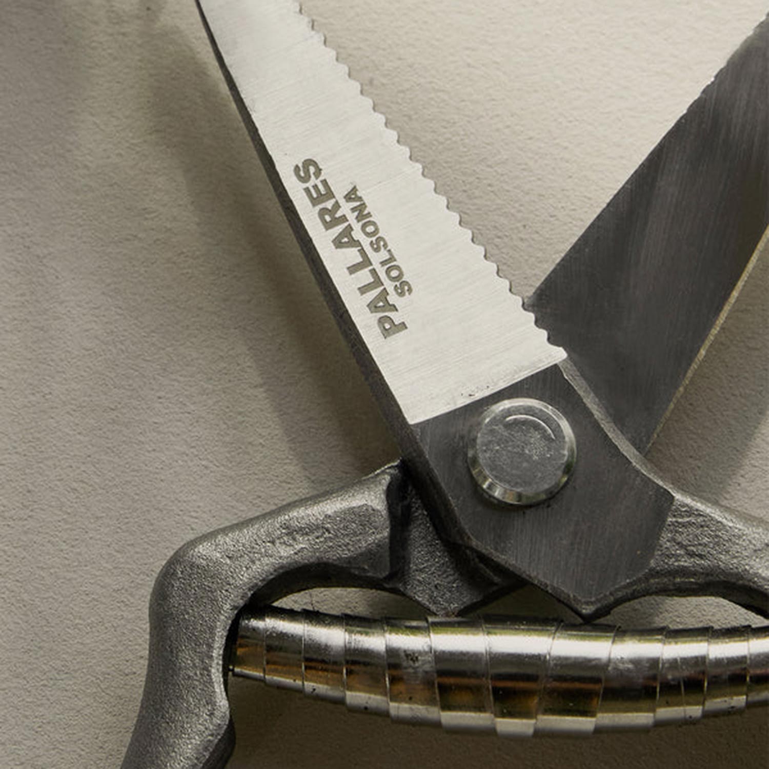 menu pallares pflanzenschere close up 93311