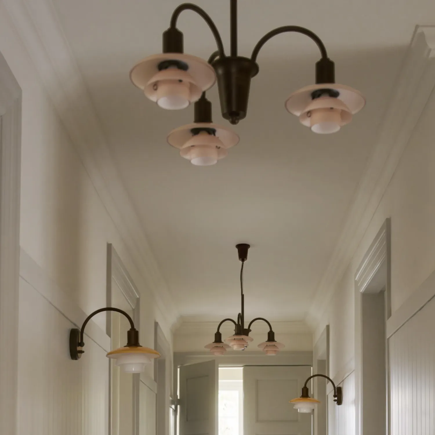 Louis Poulsen - PH 2/2 Wandleuchte Centenary Edition