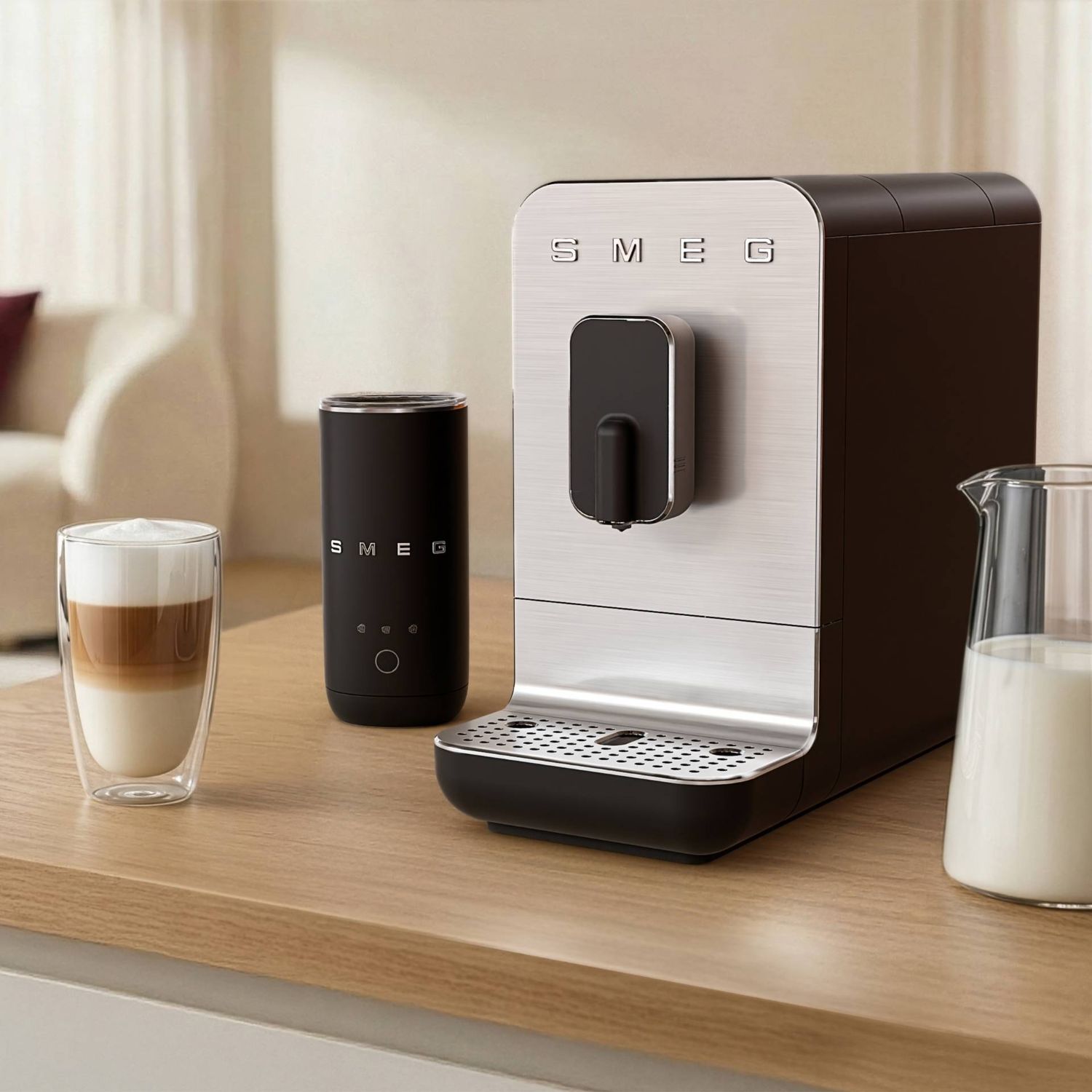 SMEG - Milchaufschäumer MFF02 schwarz