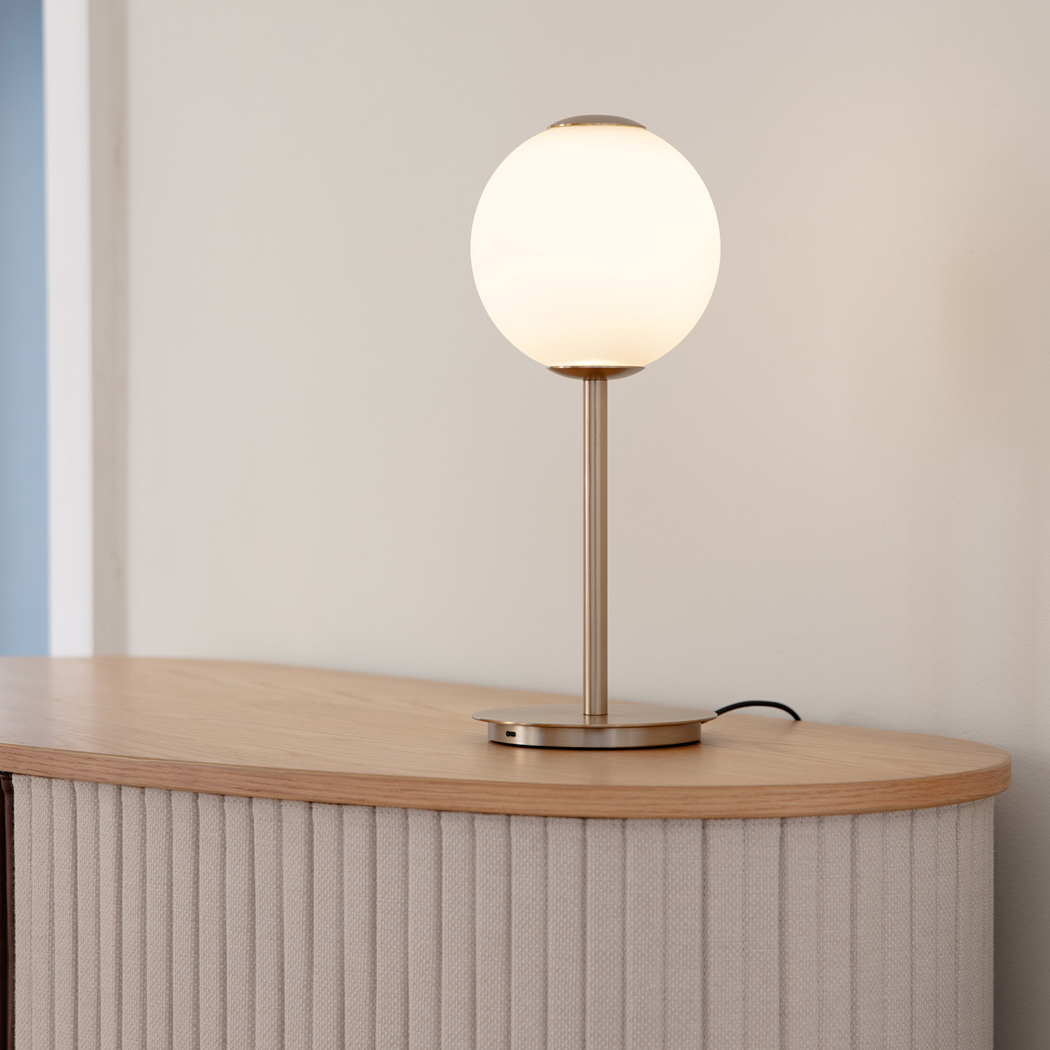 UMAGE - Audrey Tischleuchte stahl