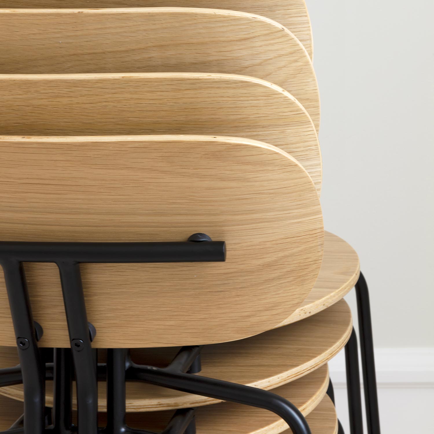 umage curious stuhle schwarz stapel 86732