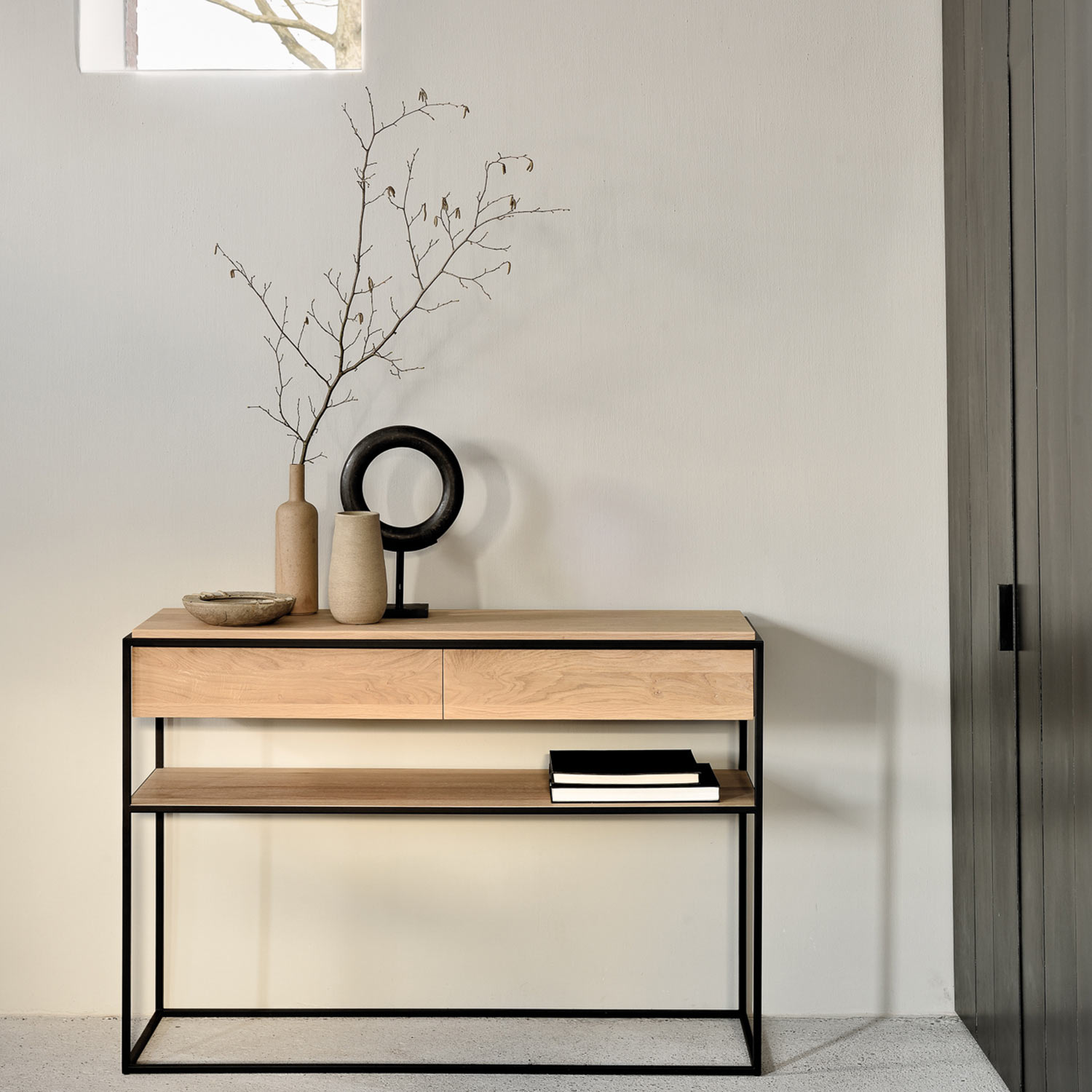 ethnicraft monolit konsole ambiente flur 83959