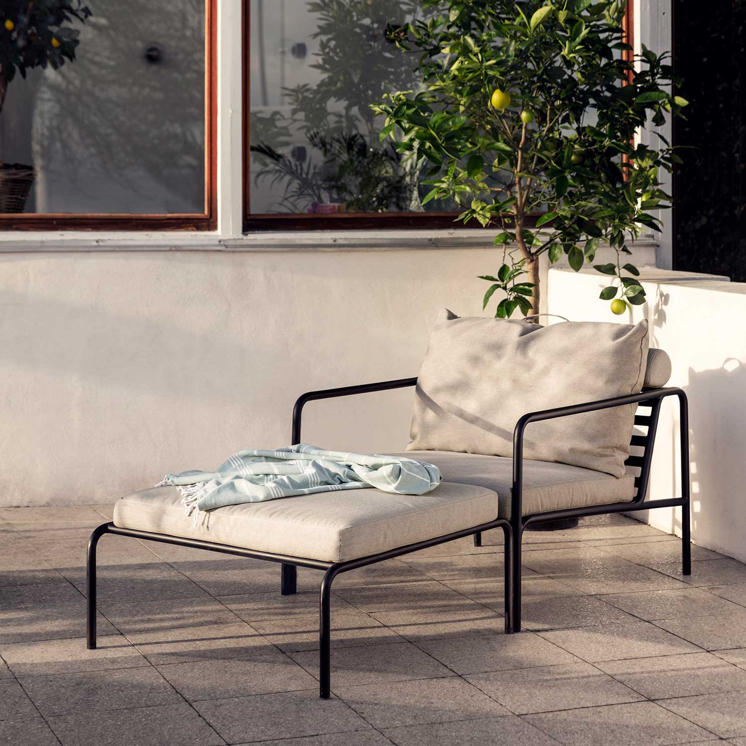 avon chair mit ottoman ash houe 101797