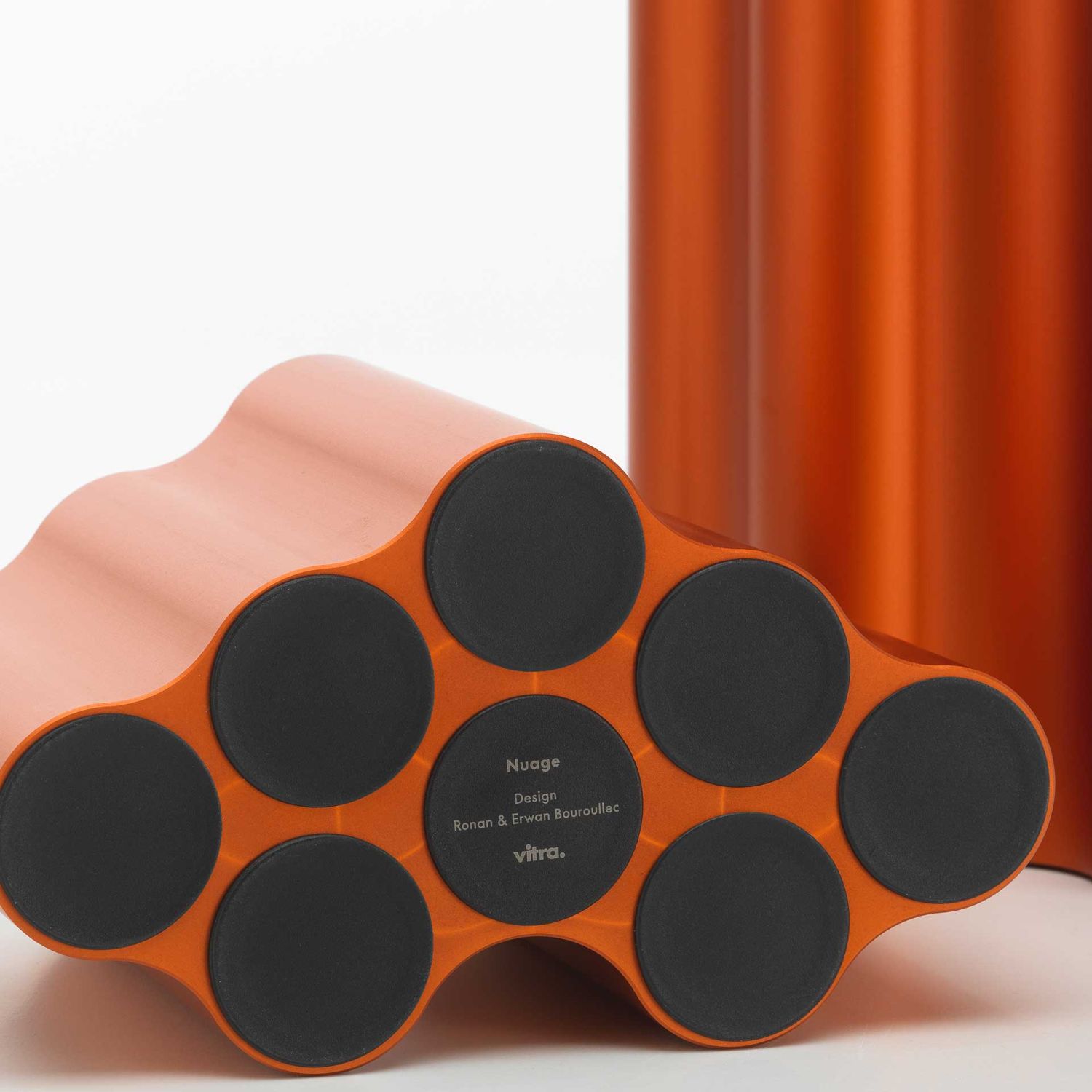Vitra - Nuage Vase small burnt orange eloxiert