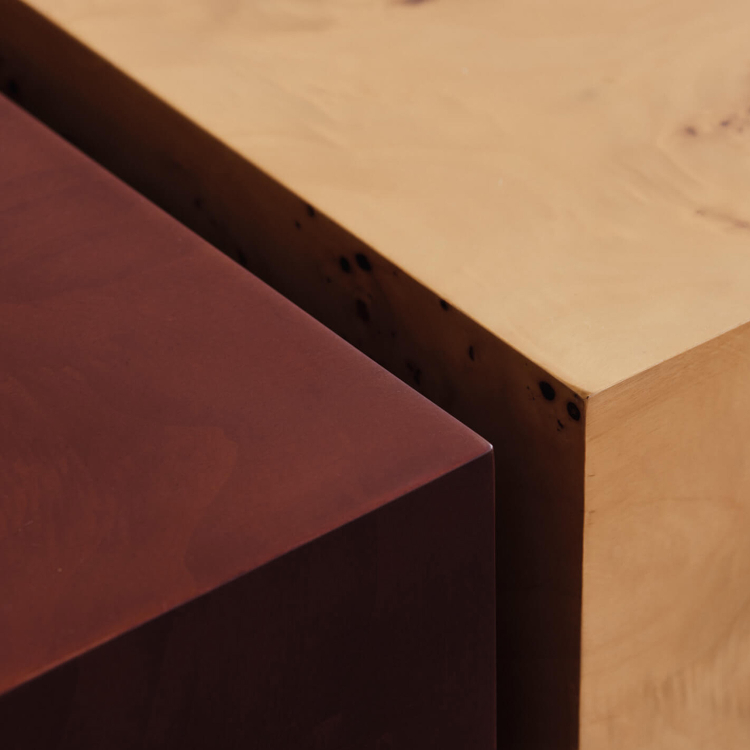 Ferm Living - Burl Couchtisch mit Aufbewahrung natural