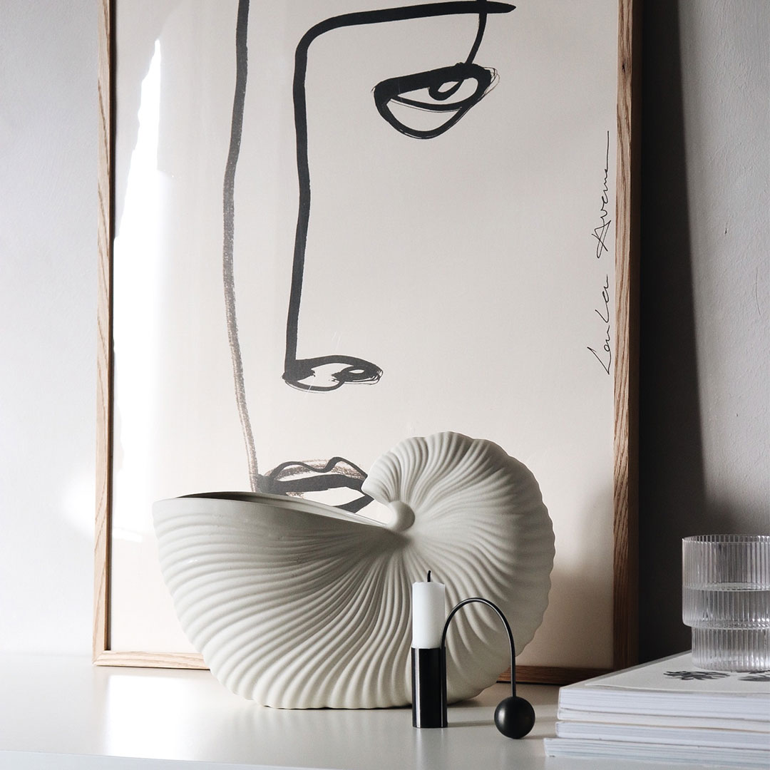 raum blick ferm living shell pott off white muschel ferm living balance kerzenstaender schwarz ripples glaeser klar 4er set 58967