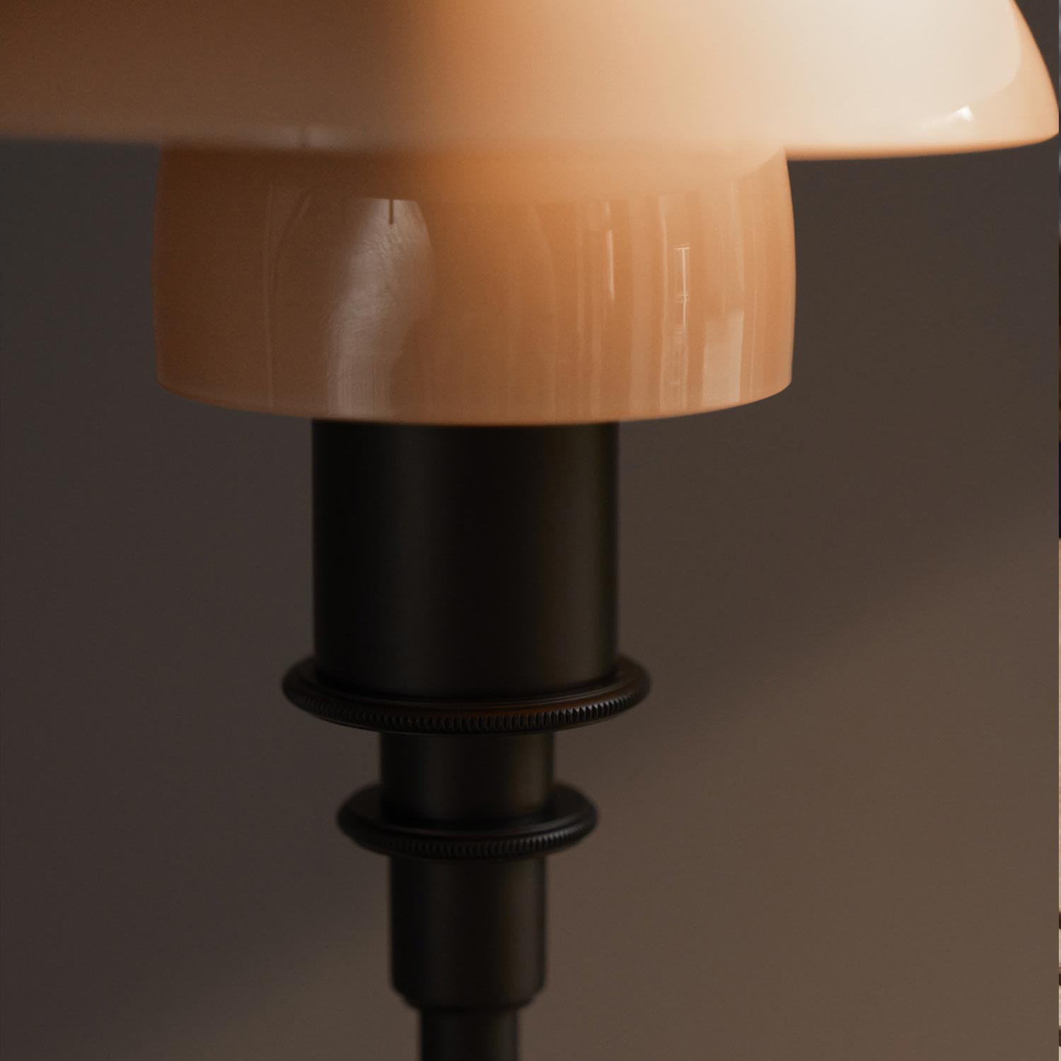 Louis Poulsen - PH 3/2 Tischlampe Limited Edition