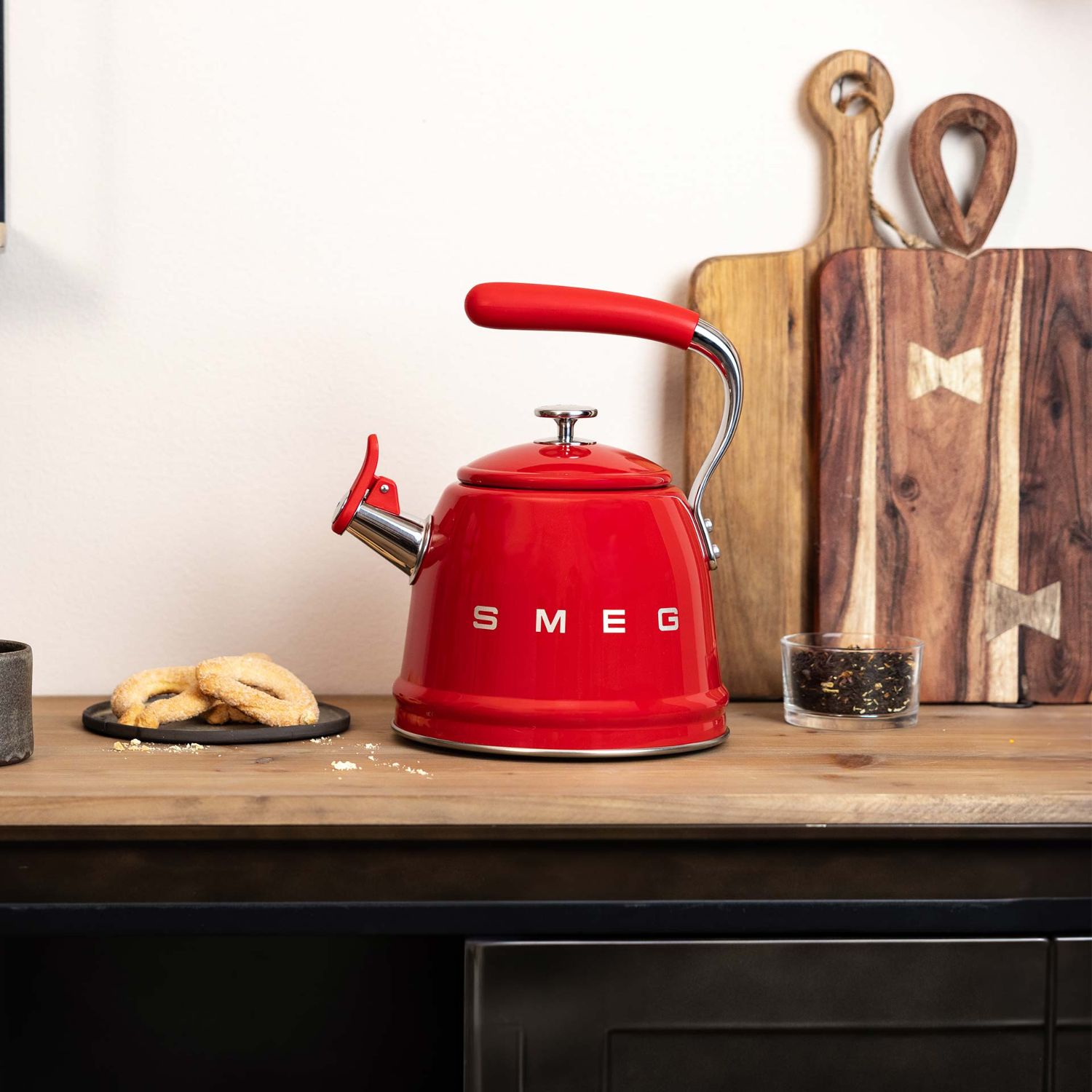 SMEG - Wasserkessel WKF01 rot