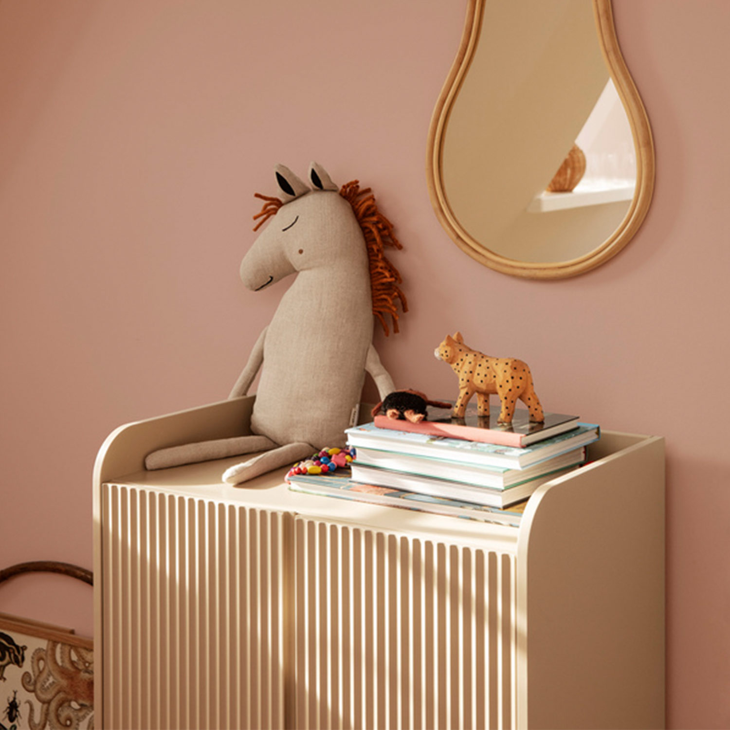 ferm living sill cupboard kinder 69328