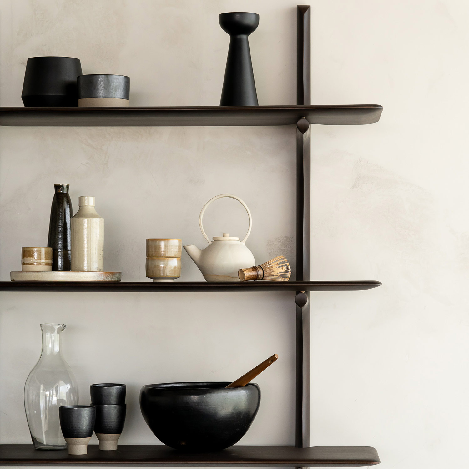 ethnicraft pi wandregal 3 einlegeboeden dunkelbraun close up 97398