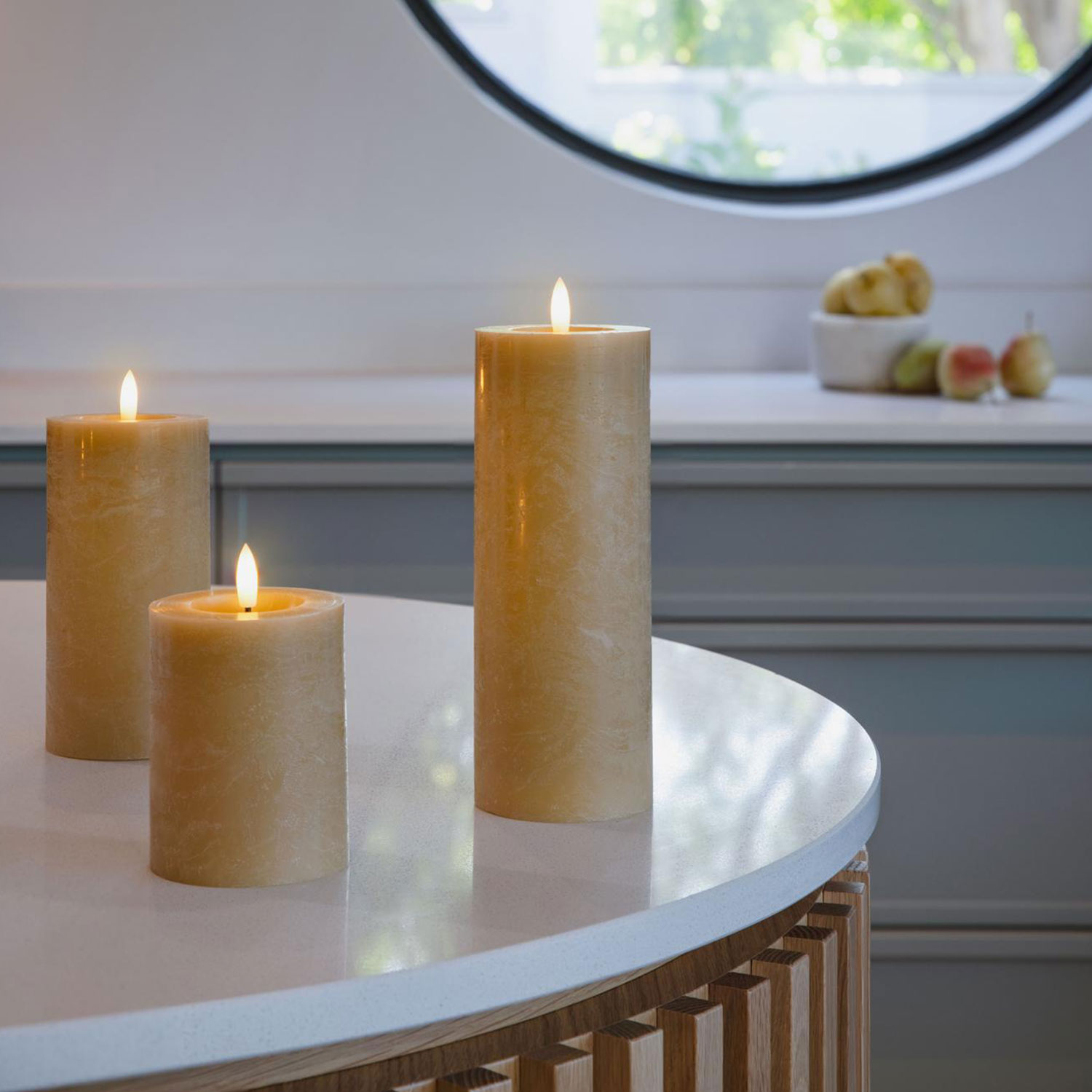 Moods&More - LED-Stumpenkerze Ø74x150mm classic white