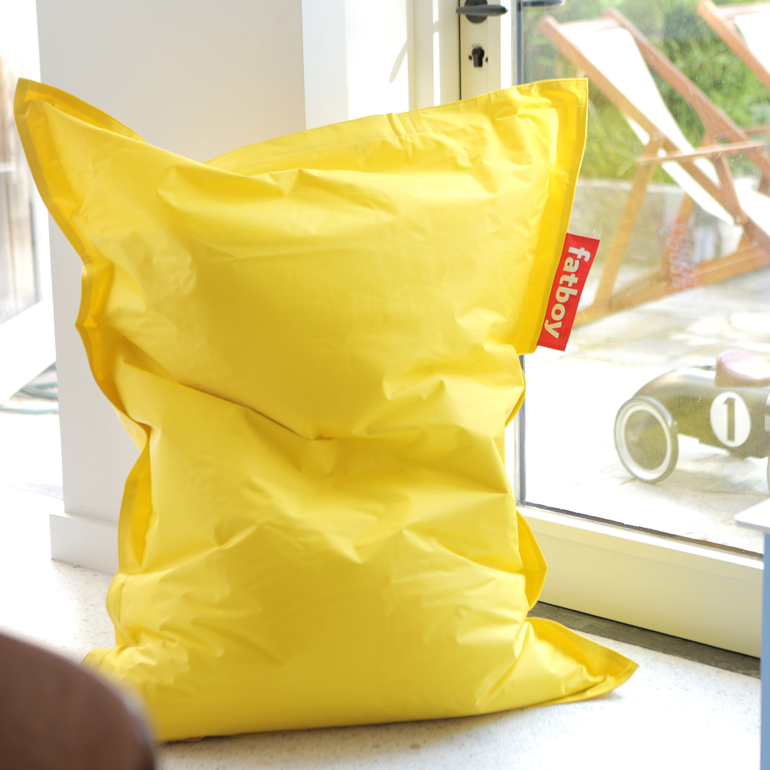 fatboy sitzsack junior gelb fenster 58923