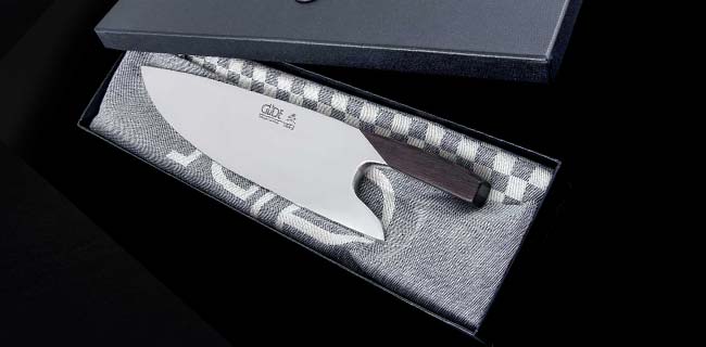 Güde The Knive im Geschenkkarton