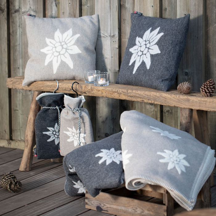 David Fussenegger - Silvretta Edelweiß Wärmflasche